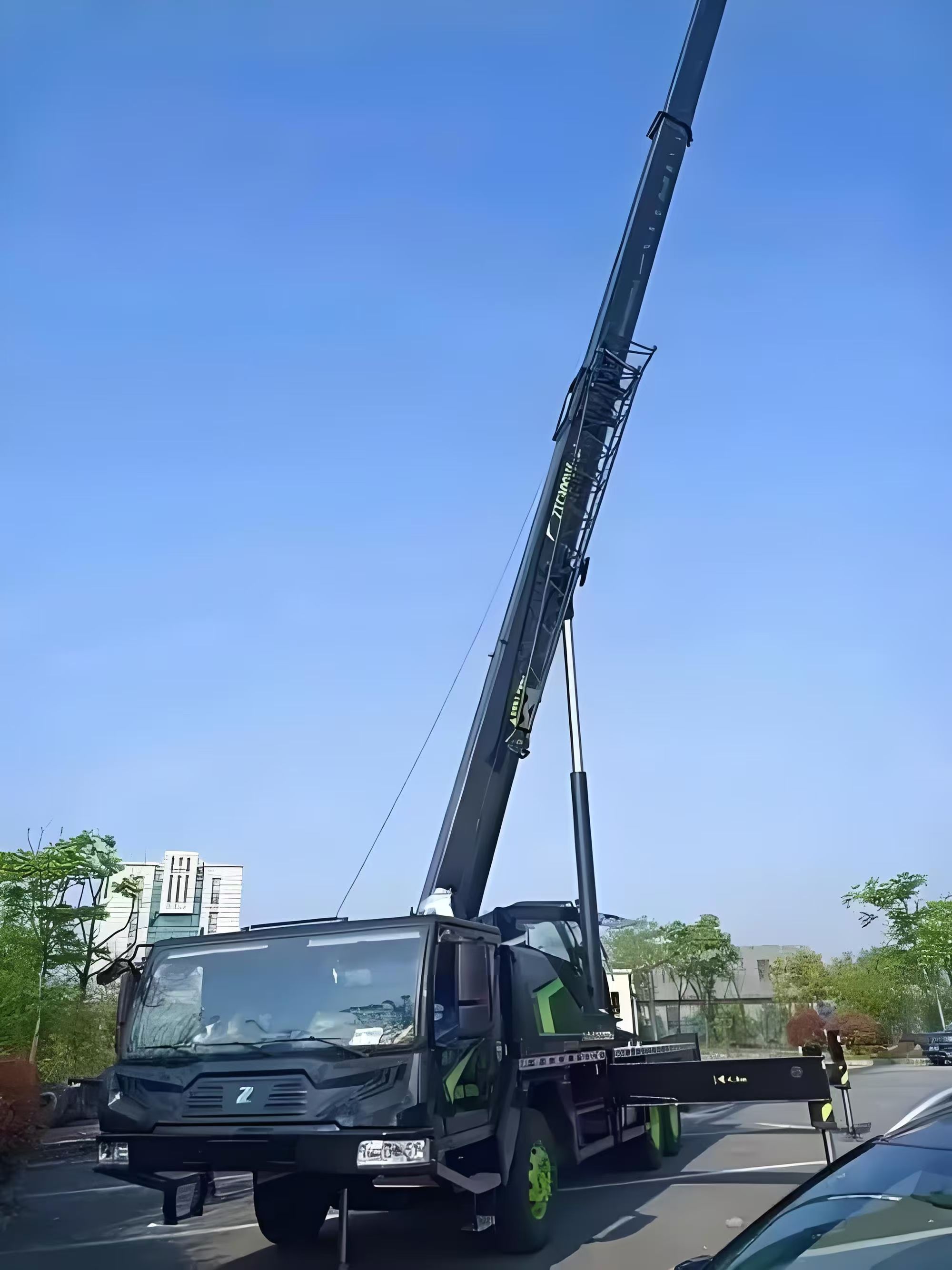 聊城林行吊车租赁