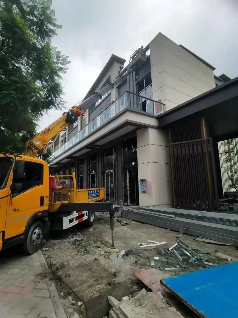 聊城林行吊车租赁