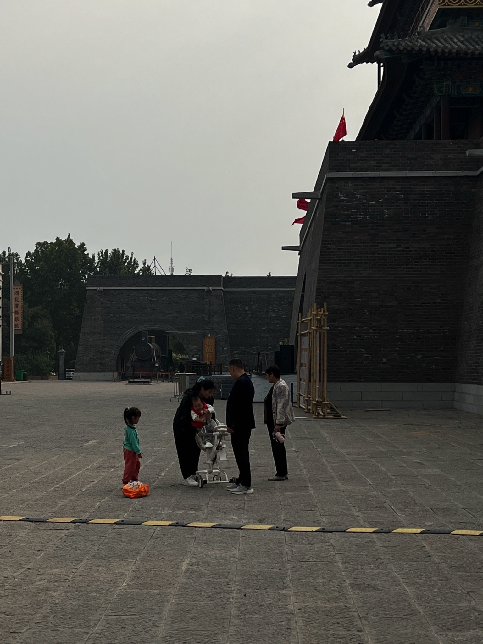 手造幻城旅行图片 1
