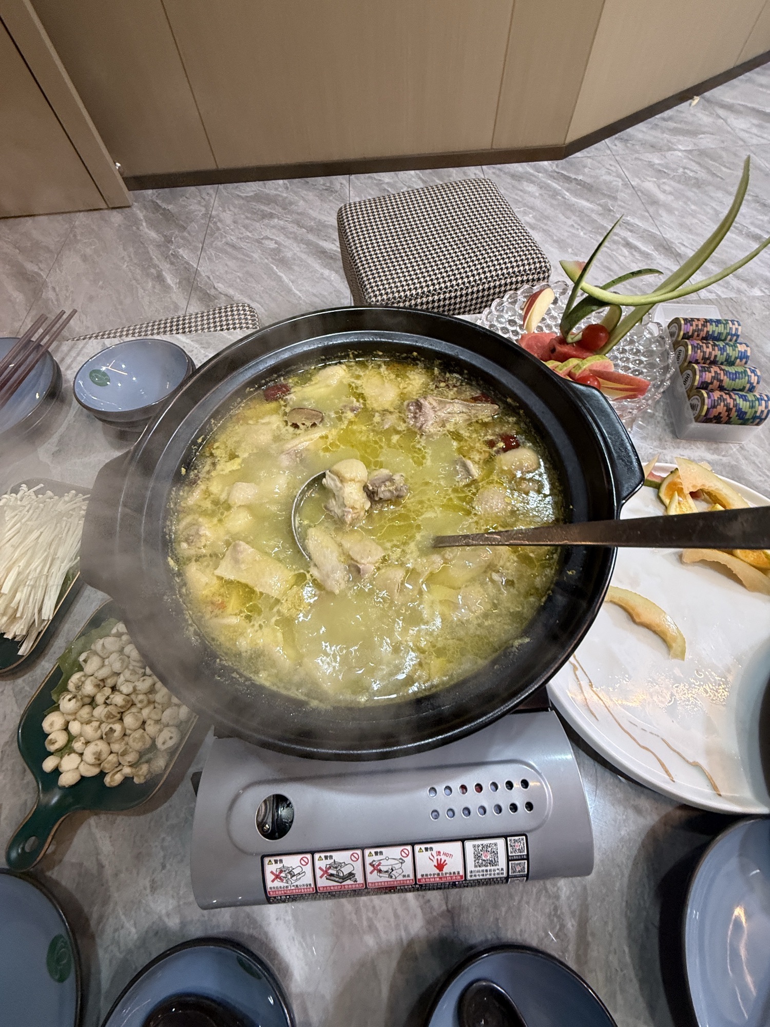 新避风阁(龙昆南店)