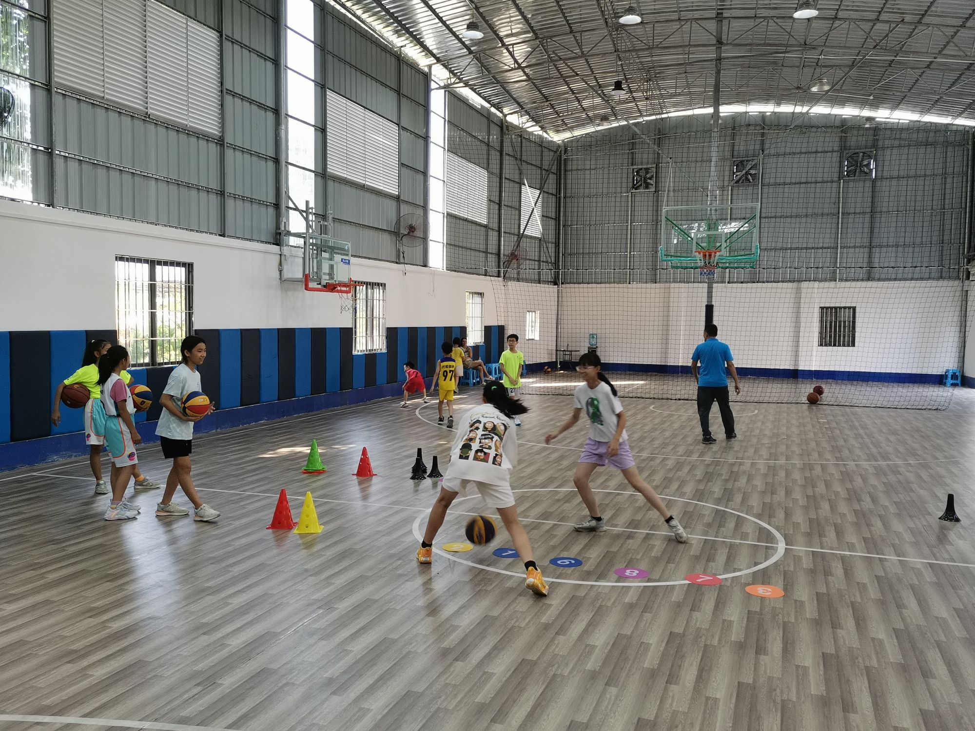 场地封面-五华体育篮球馆