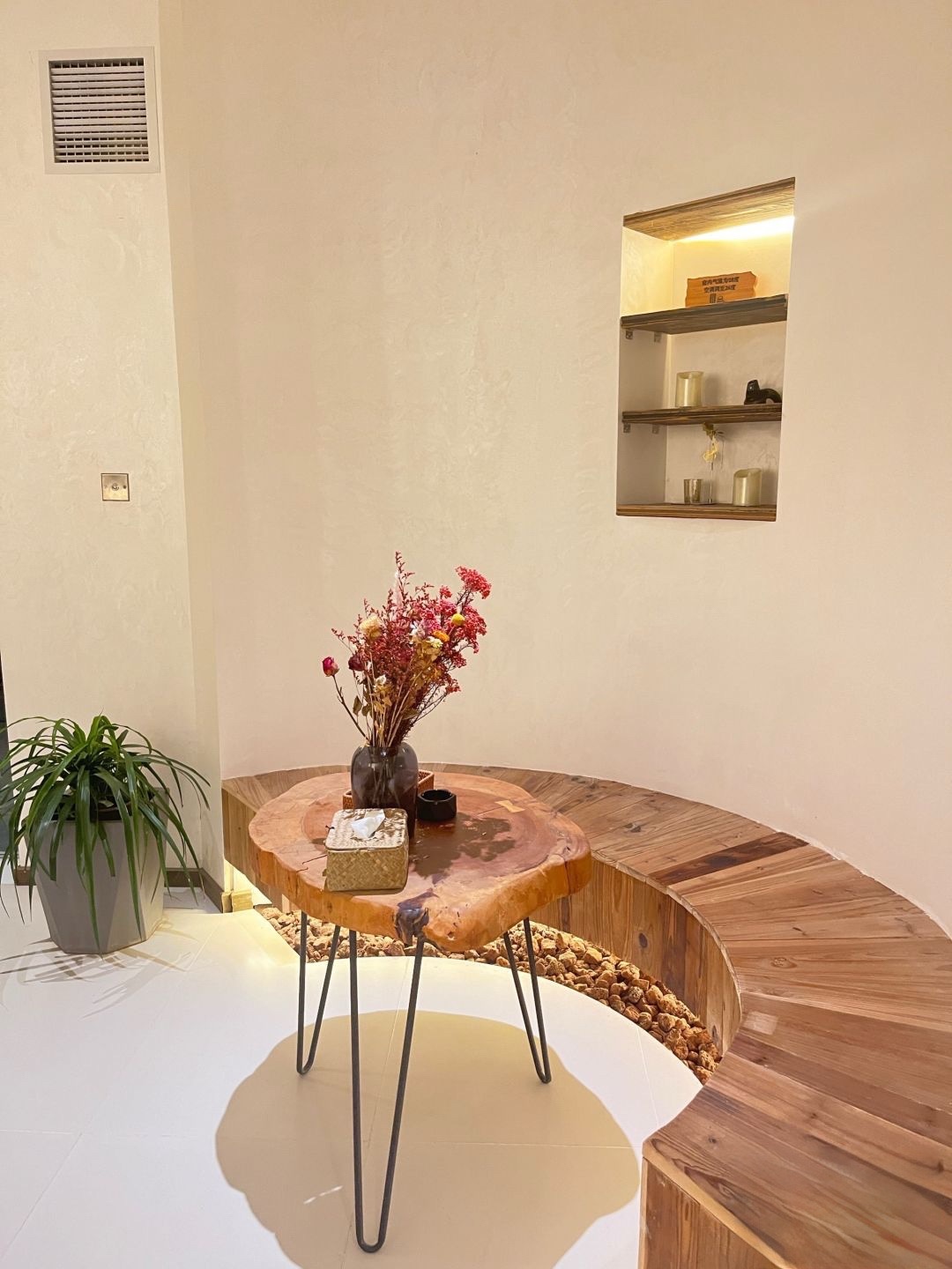 Gallery 4