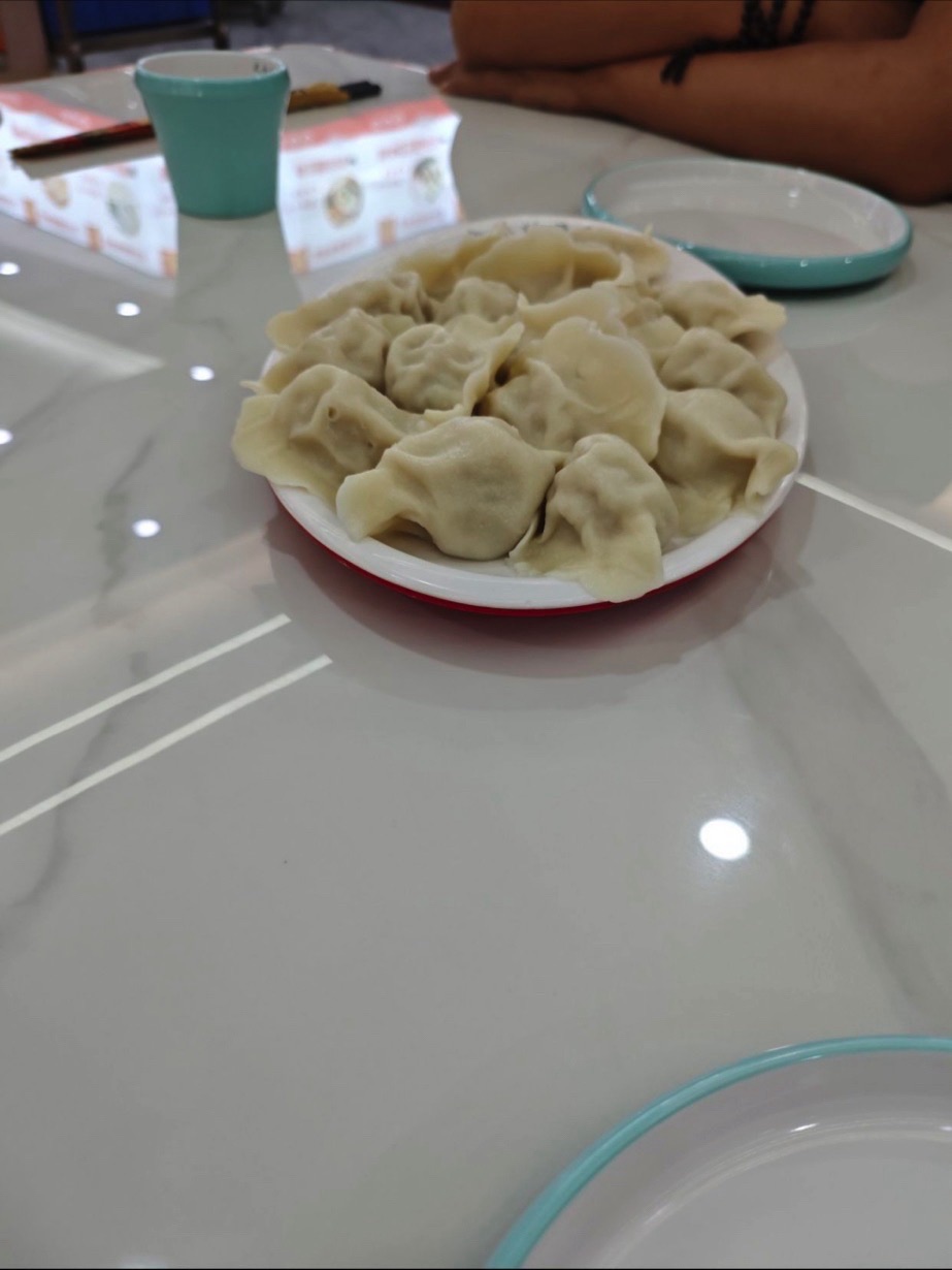 全家福海鲜水饺