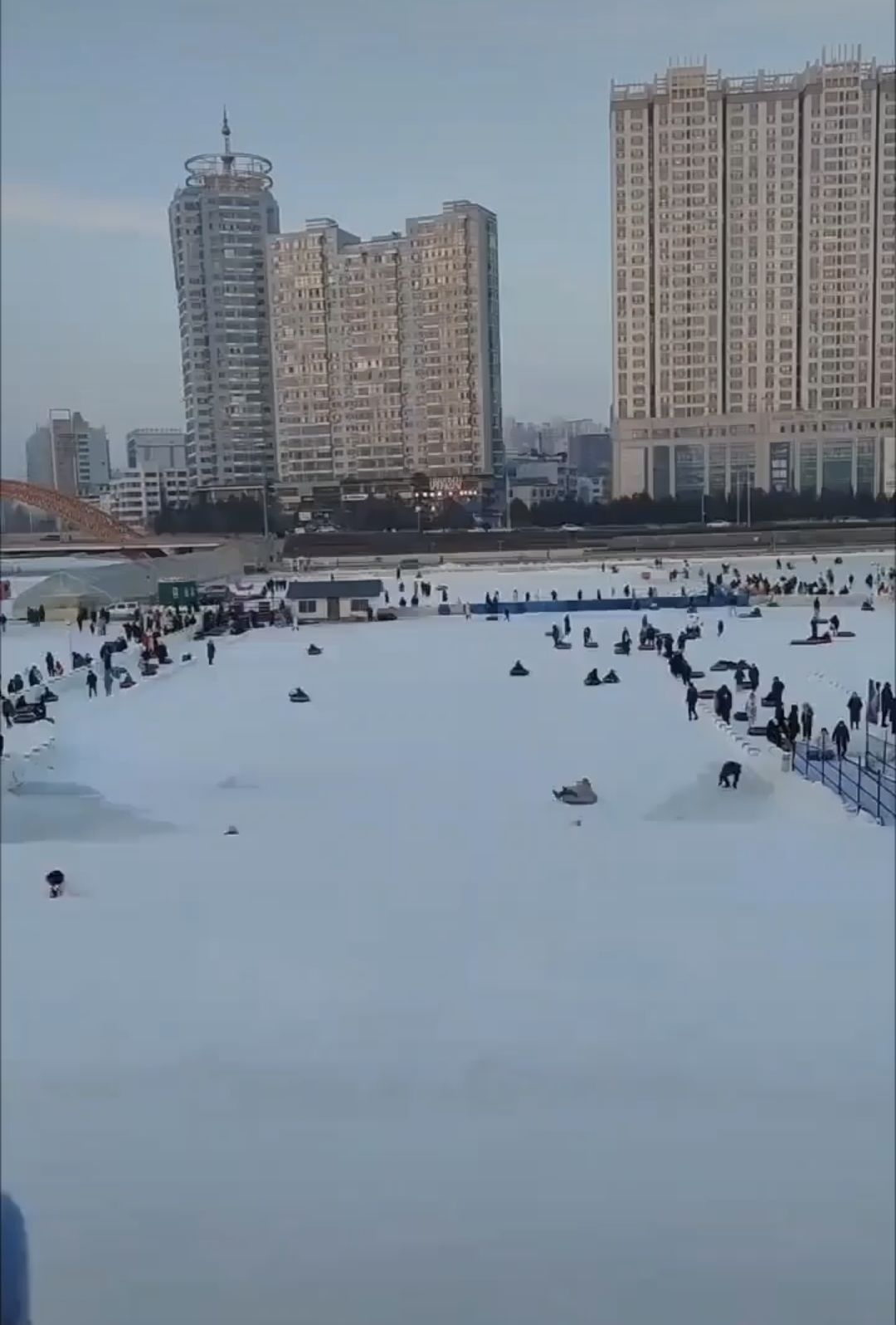 雪乡雪世界欢乐谷旅行图片 1