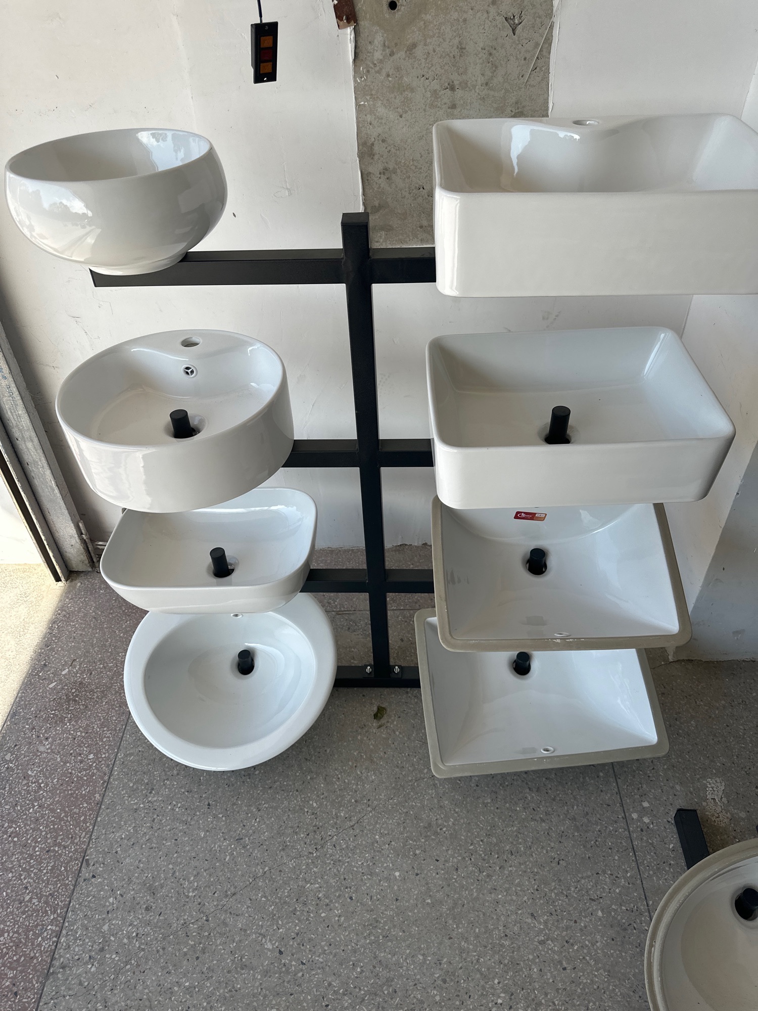 蓝盛建材石材工具幕墙配件卫浴洁具