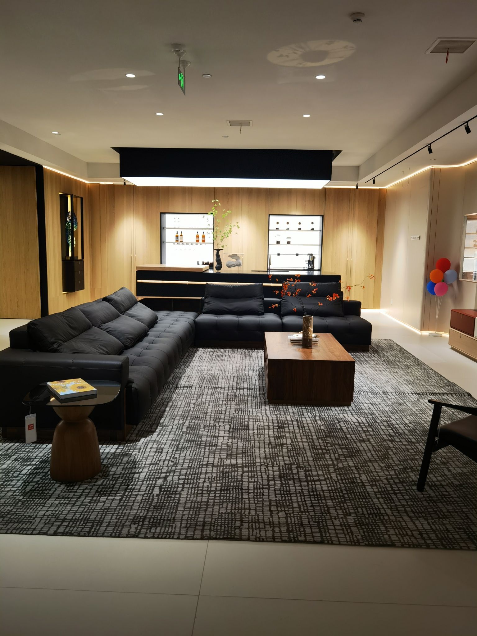 曲美家居(日照清风湖店)