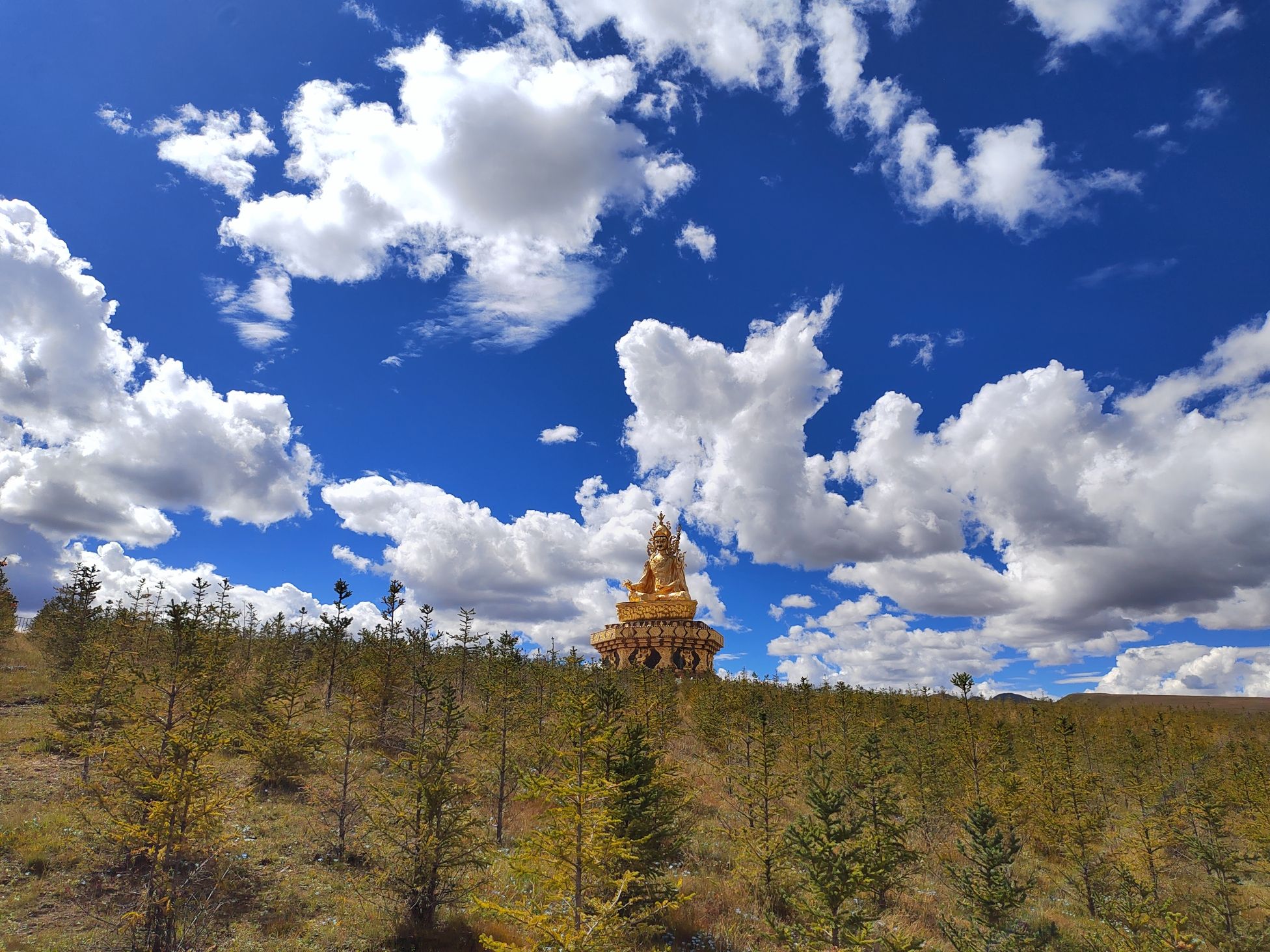 亚青寺观景平台旅行图片 3