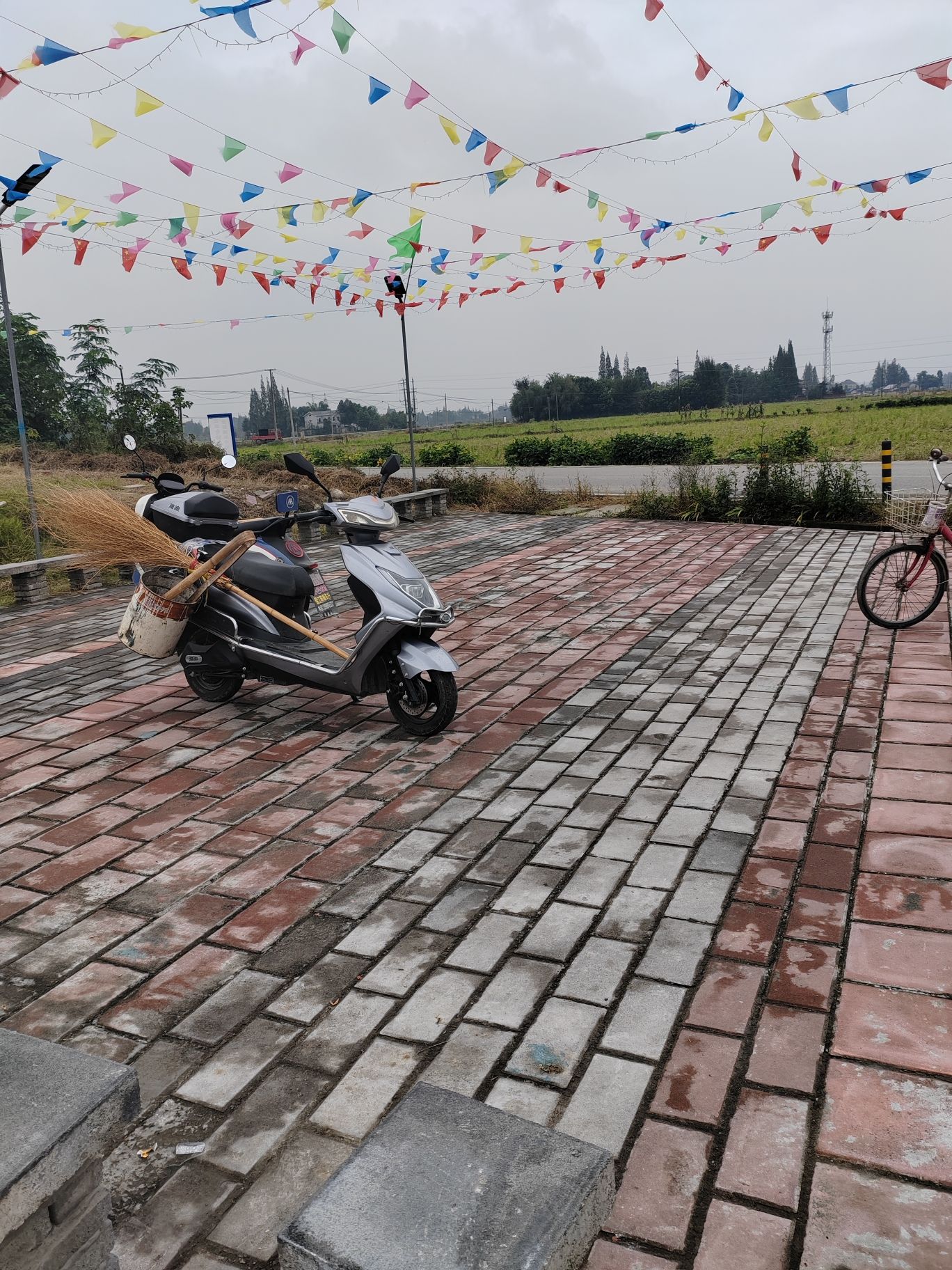 天民村广场旅行图片 1