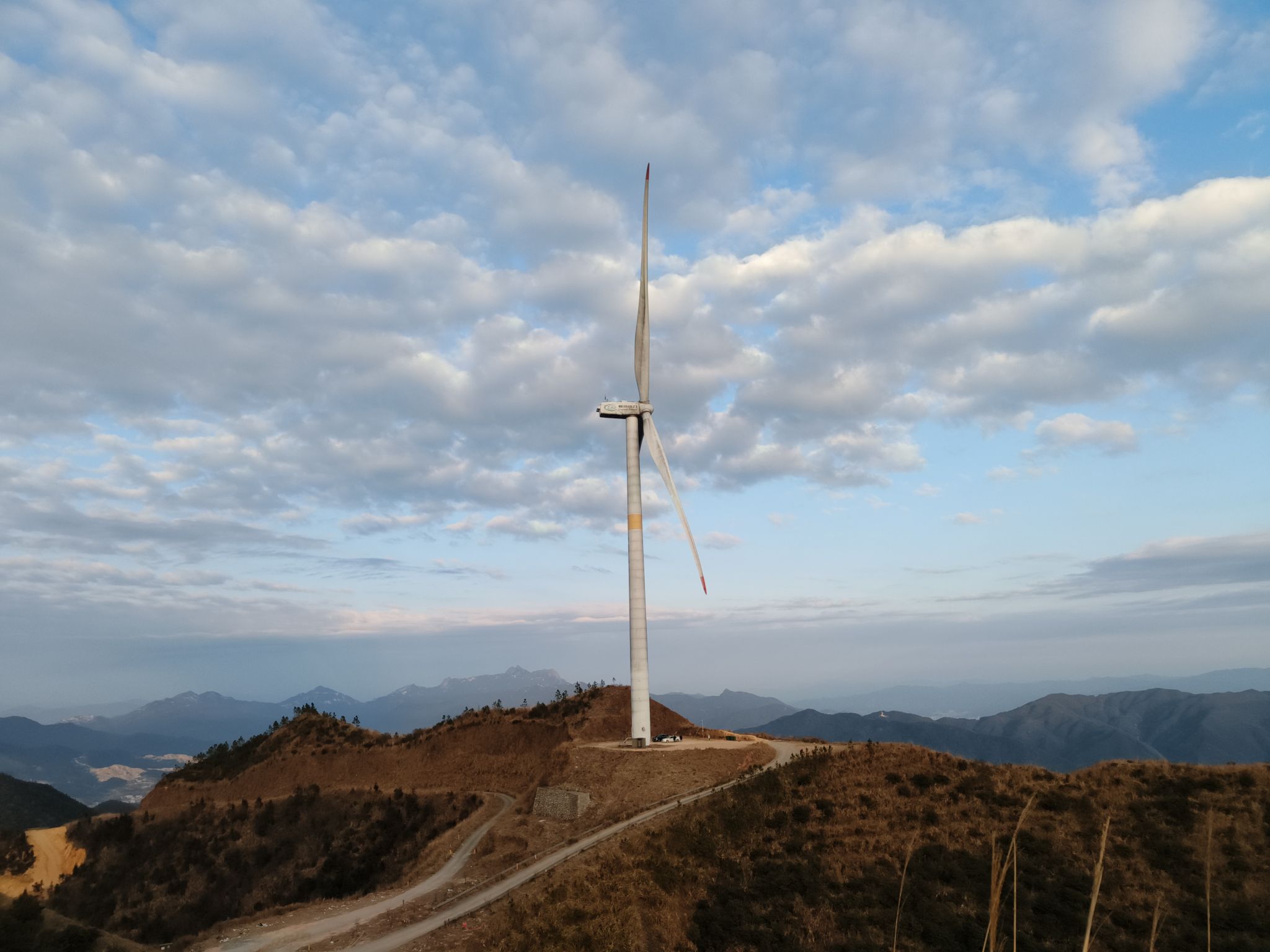 新丰县风车露营地