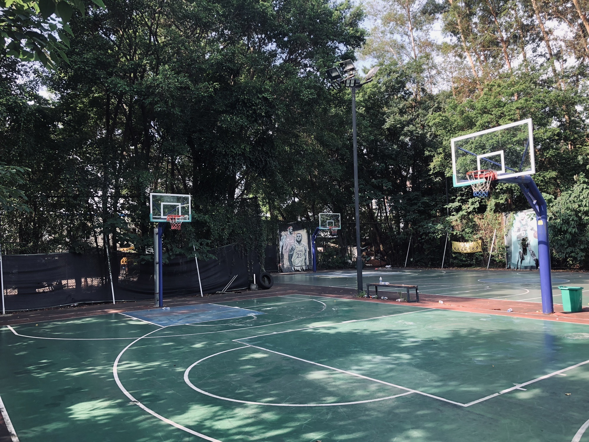 场地封面-杰尼体育篮球公园