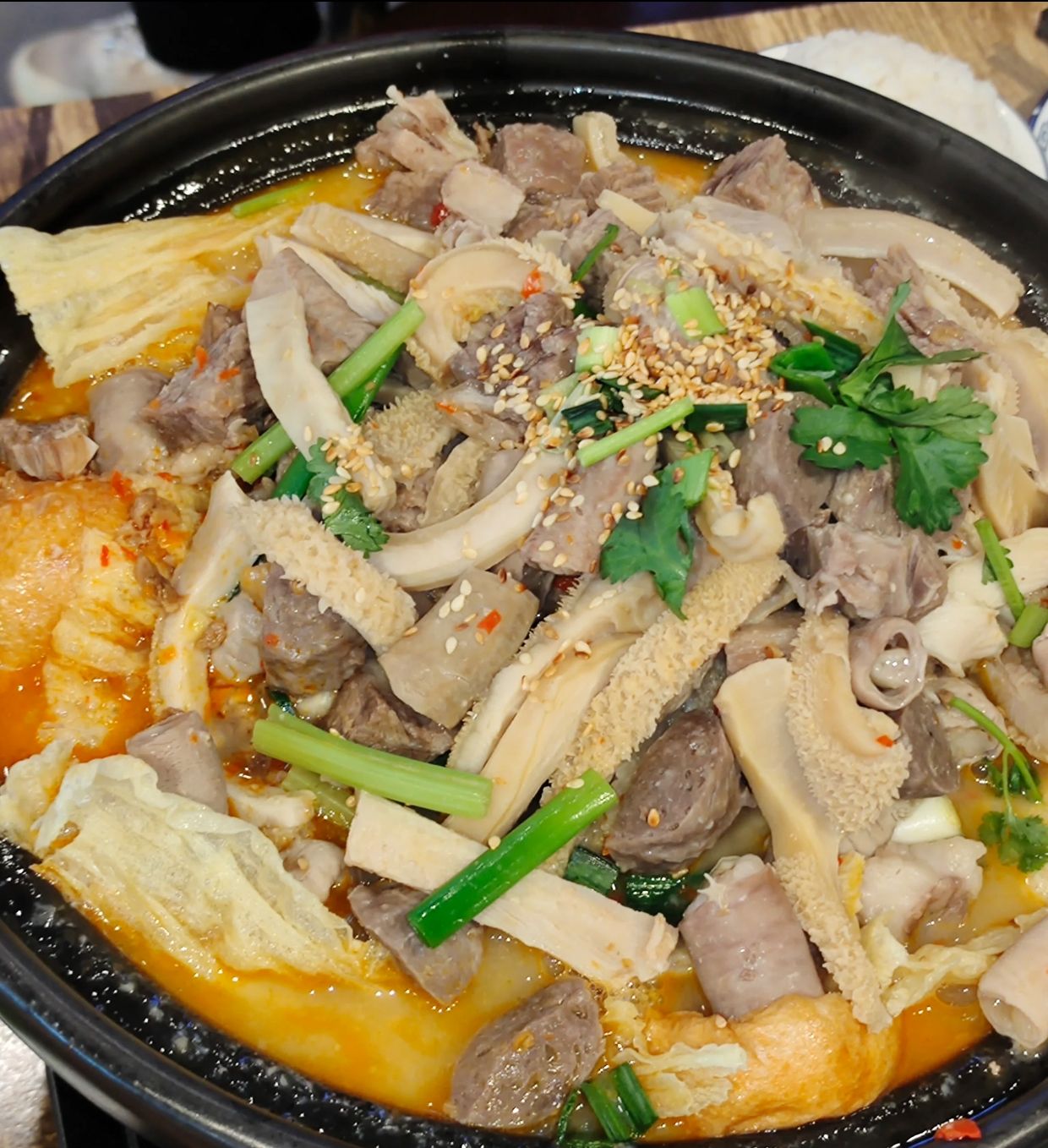 六味牛杂煲·斋菜煲(龙湖天街店)