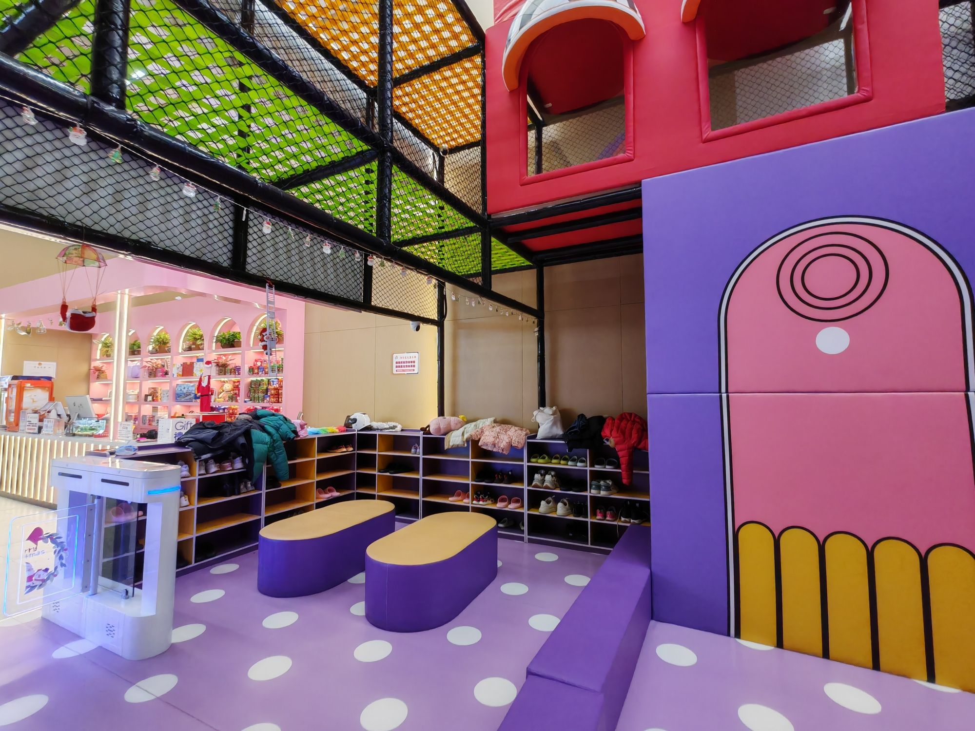 场地封面-淘乐堡儿童乐园(远洋春秋里购物中心店)