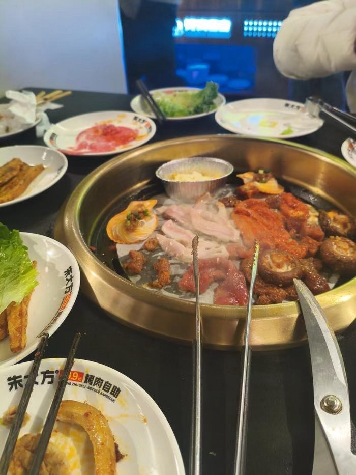 朱大方烤肉自助餐厅(上饶万达店)
