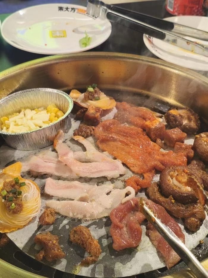 朱大方烤肉自助餐厅(上饶万达店)