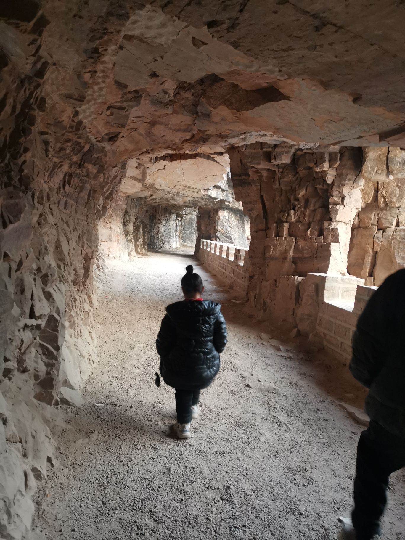 峡沟水库挂壁公路旅行图片 1