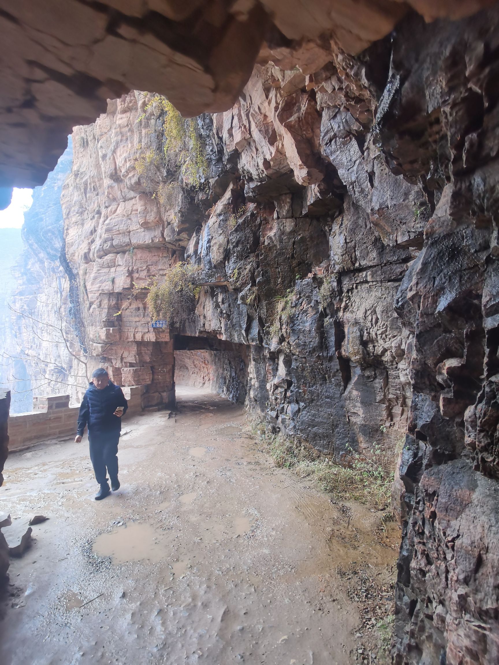 峡沟水库挂壁公路旅行图片 3