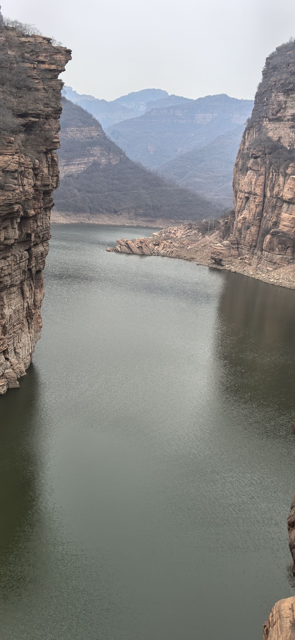 峡沟水库挂壁公路旅行图片 3