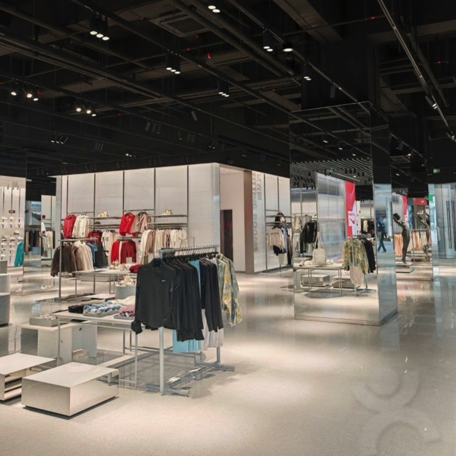 NIKE品牌体验店(日月广场店)