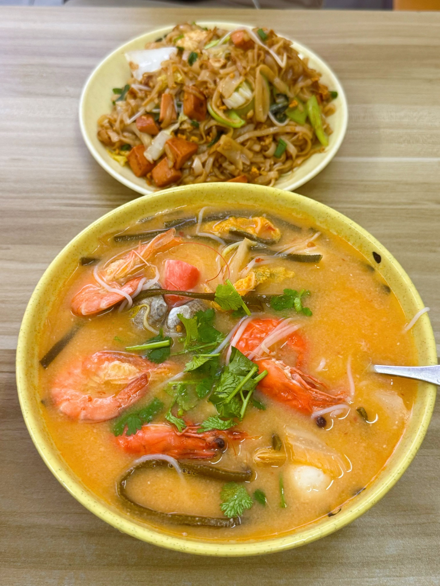 阿妹抱罗粉(龙海风情小镇店)