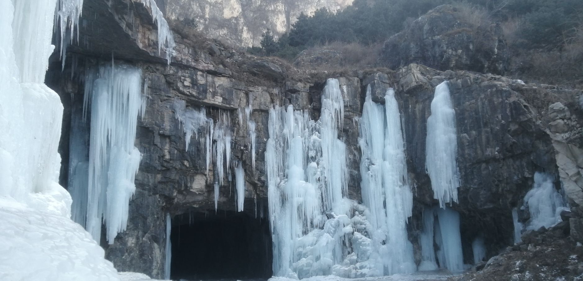 蘑菇洞旅行图片 3