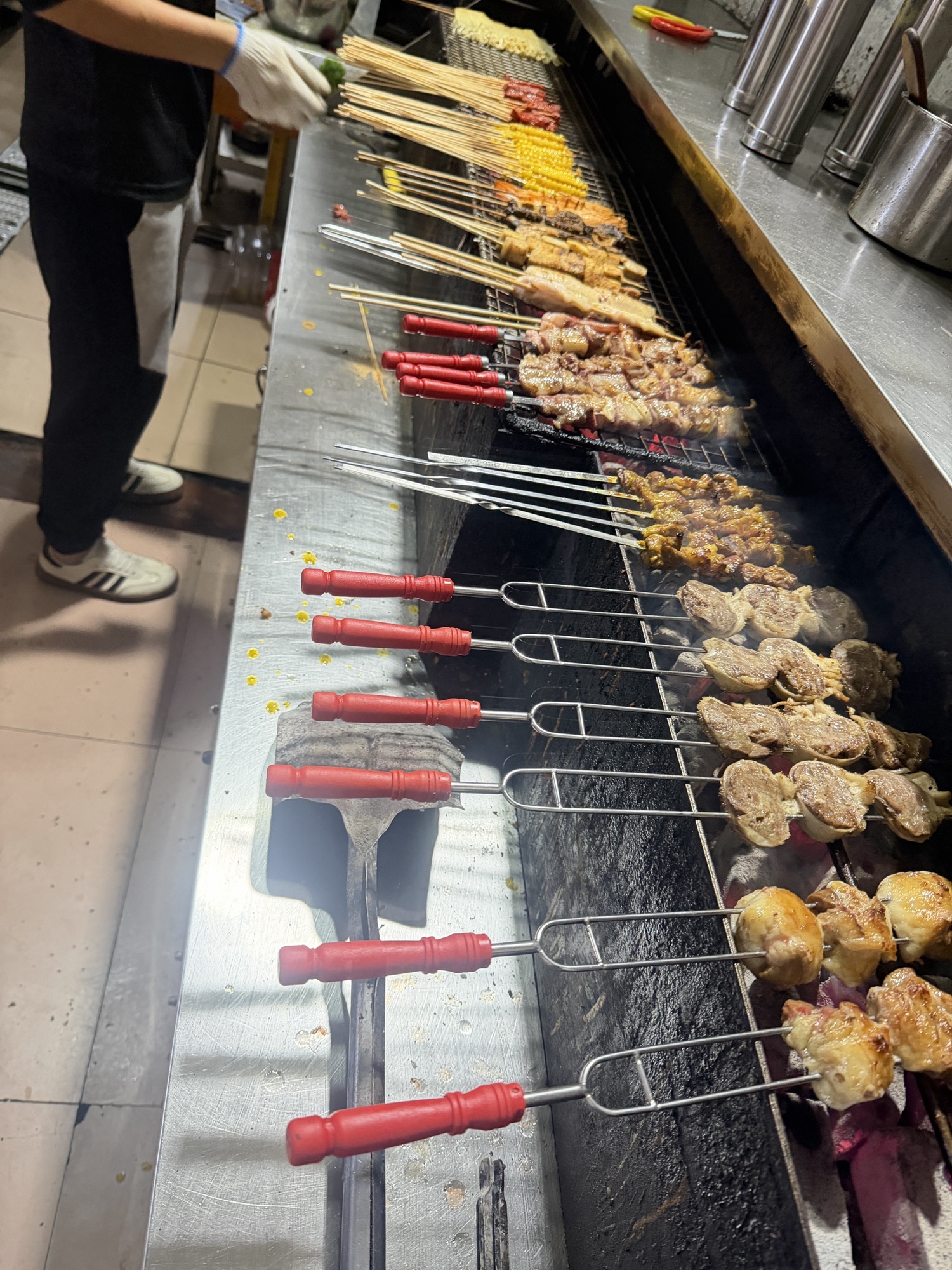 新疆西域刀郎特色美食烧烤(公园一号店)