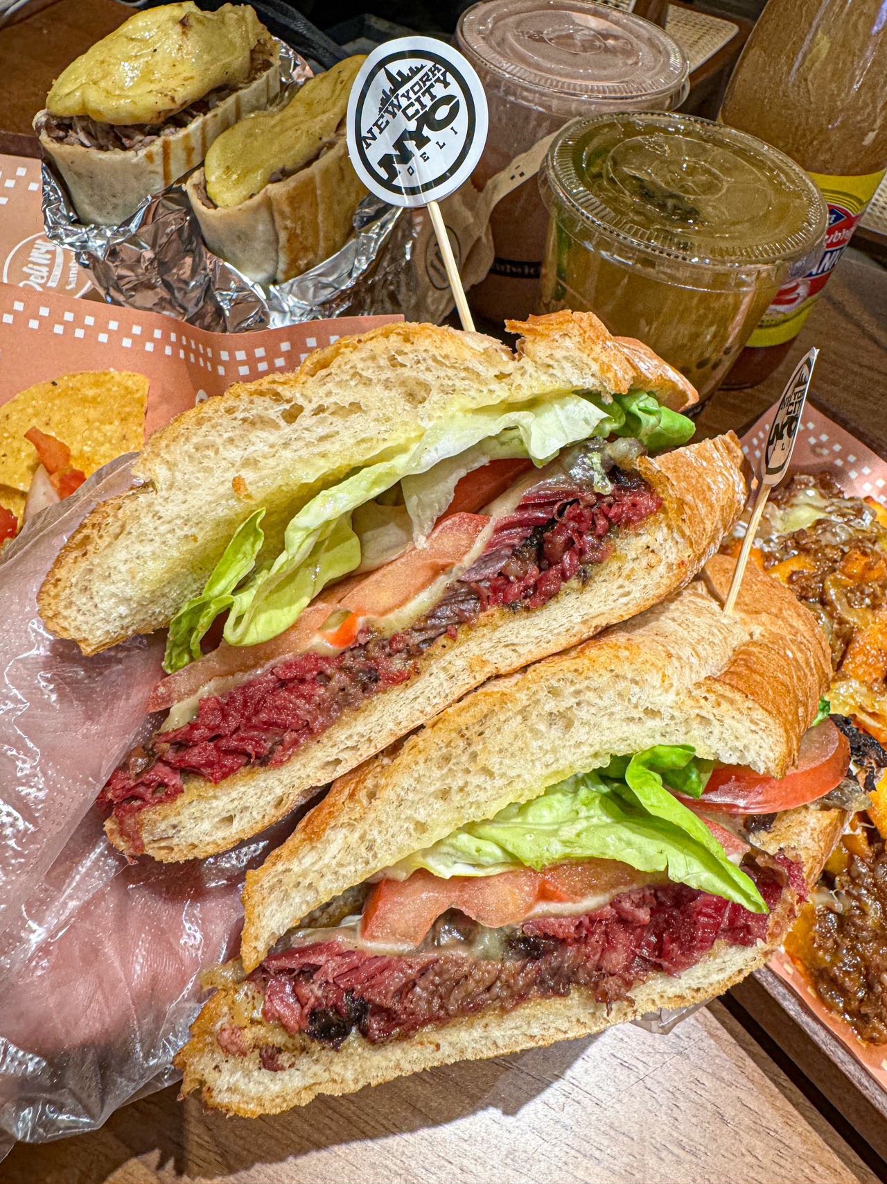 DELI NYC纽约三明治(T+MALL店)