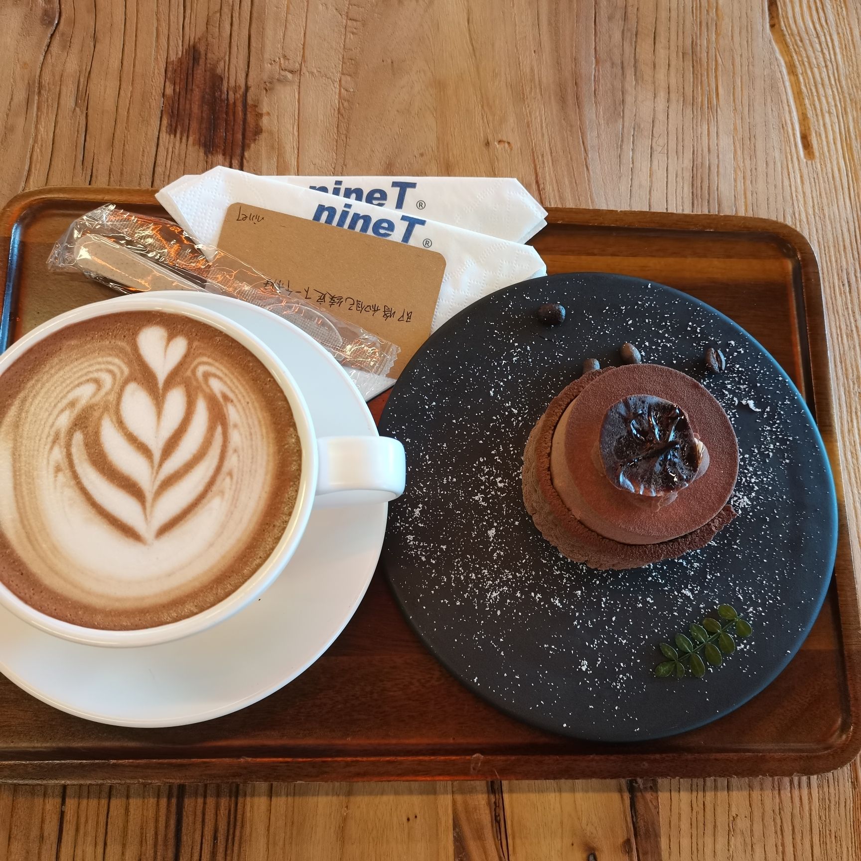 nine T(郑州银泰inPARK店)