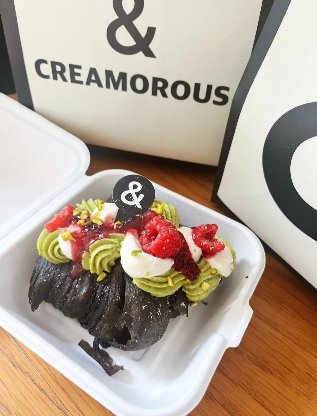 BUTTERFUL&CREAMOROUS 黄油与面包(南京ifc店)