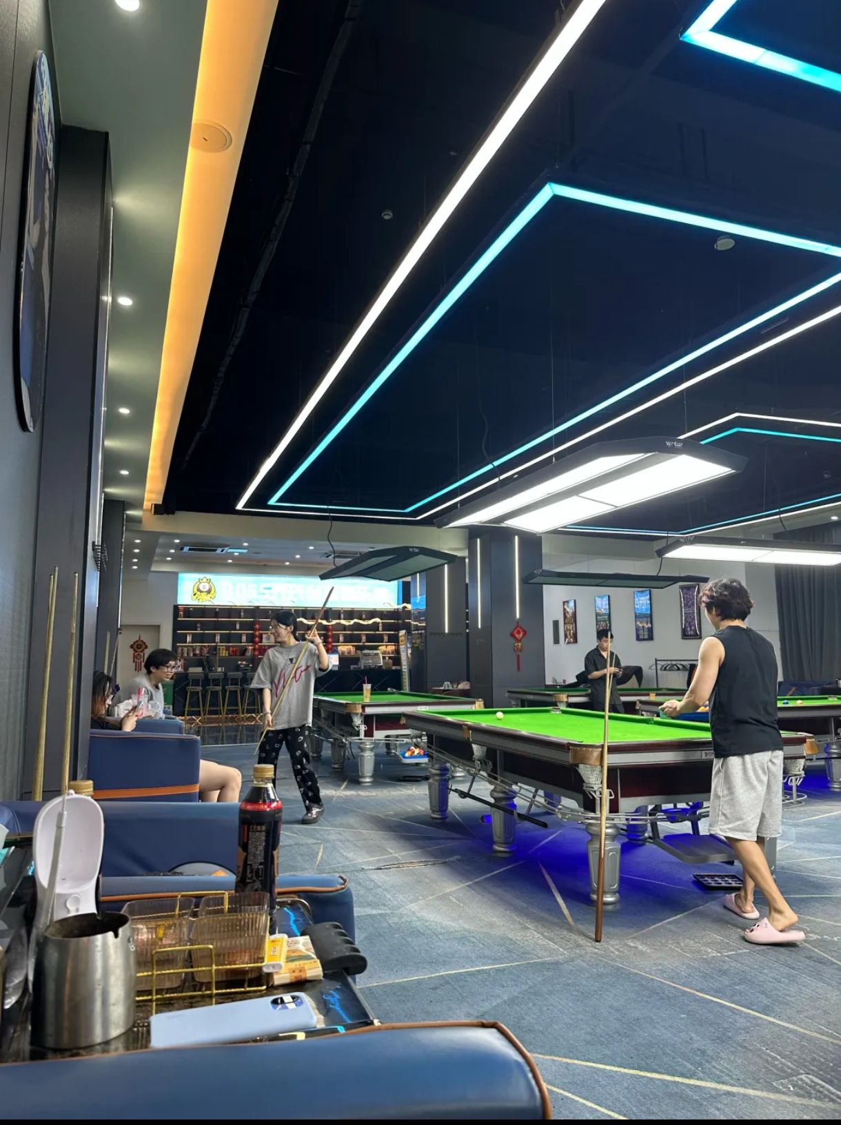 场地封面-BOSS乔氏台球·美女助教棋牌