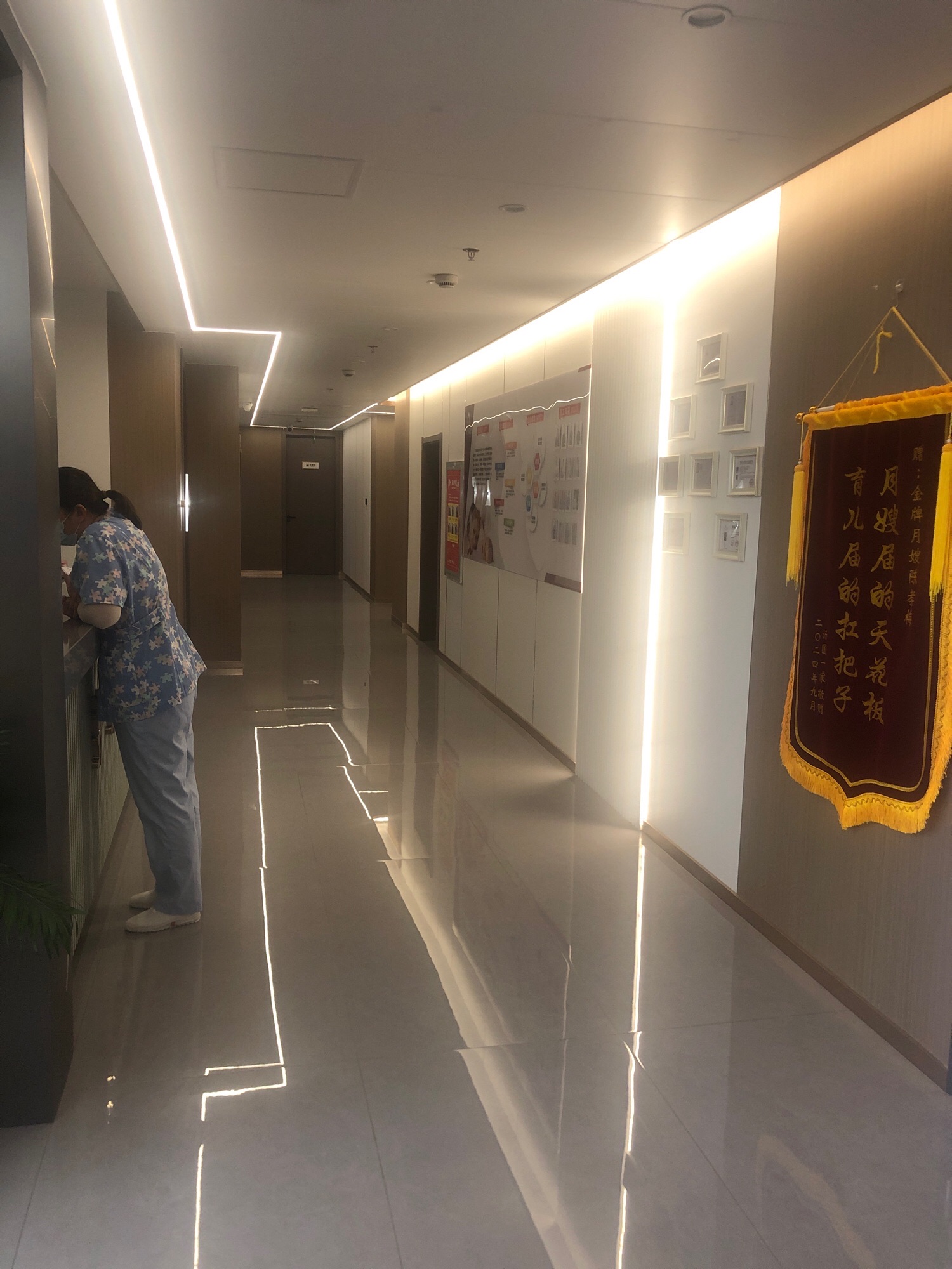 东方爱堡母婴月子中心(崇川店)