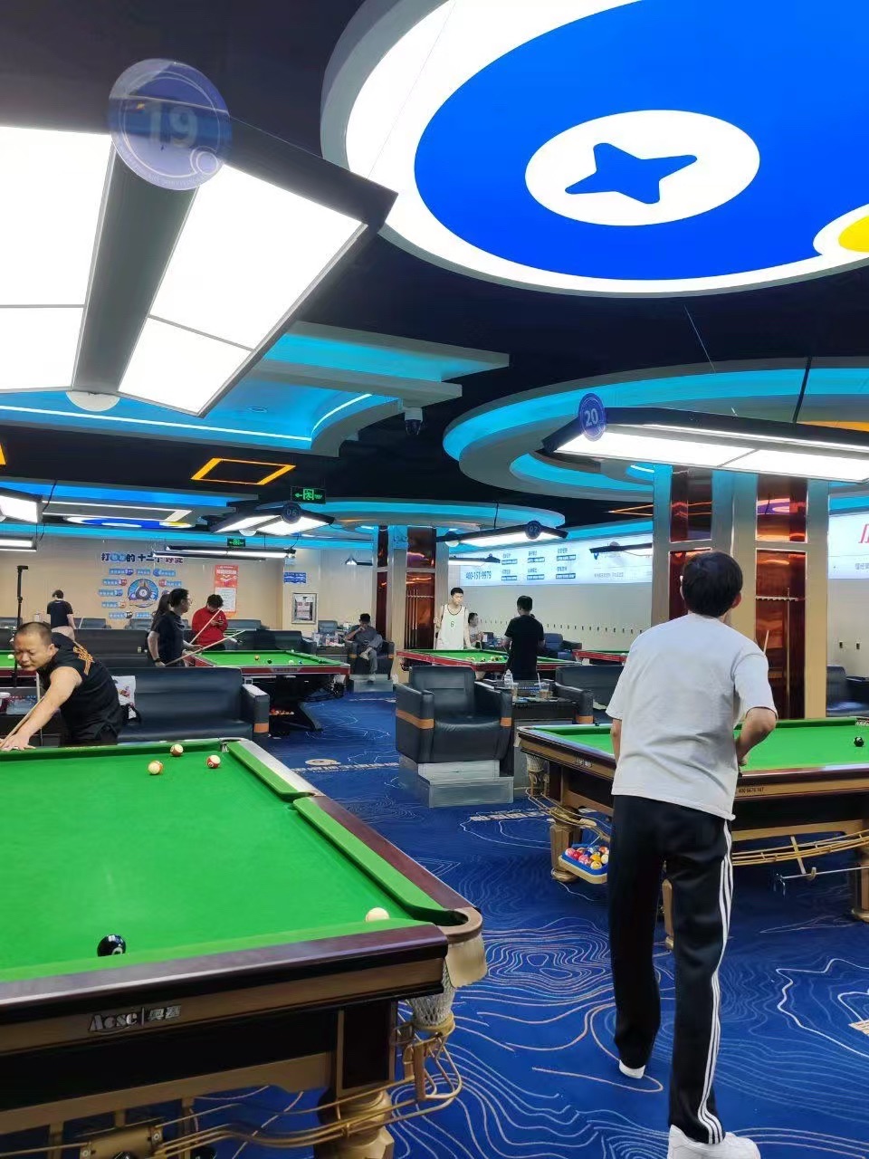 场地封面-星空里桌球(鹏润达环球服贸广场店)红山店