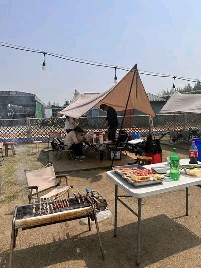 在田间·天幕烧烤·湖边垂钓轻奢露营地