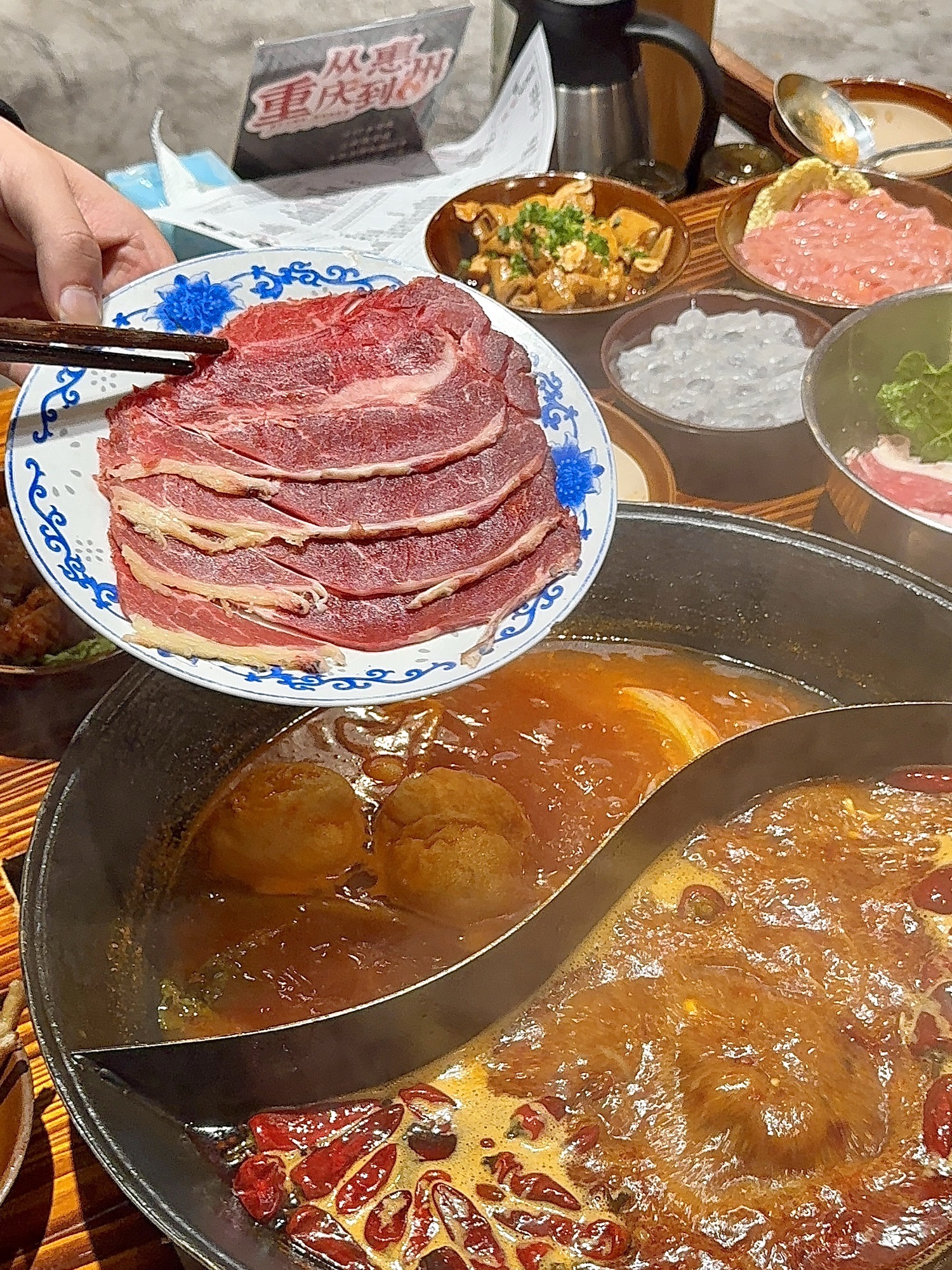 杨富贵仓库老火锅(水东街店)