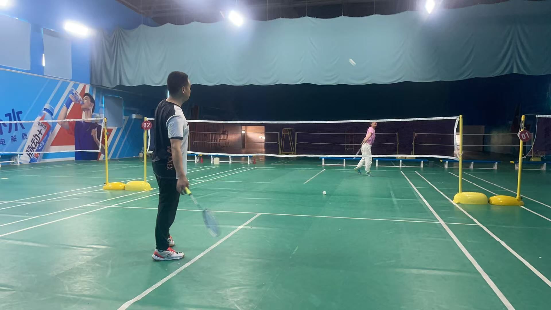 羽林羽毛球馆