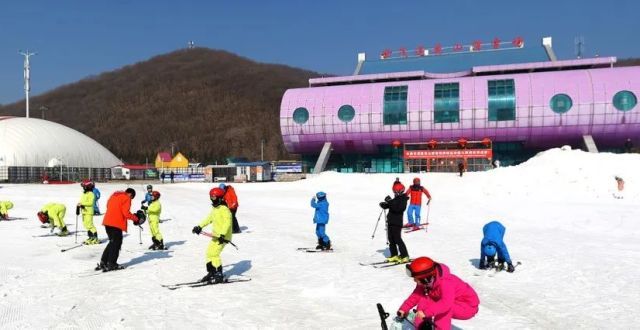 长春莲花山冰雪欢乐谷旅行图片 3