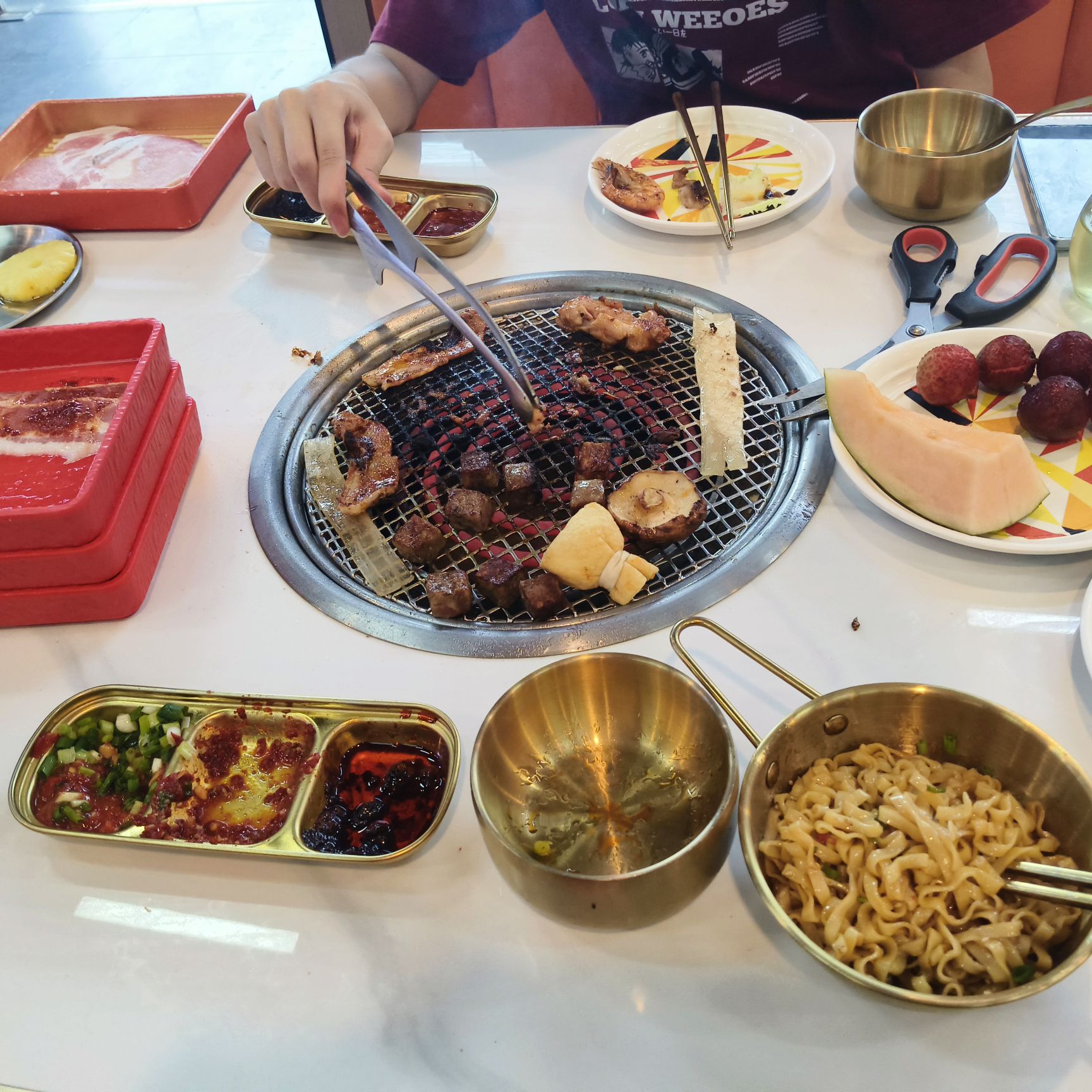 梨太院烤肉火锅海鲜自助餐厅(财富广场店)