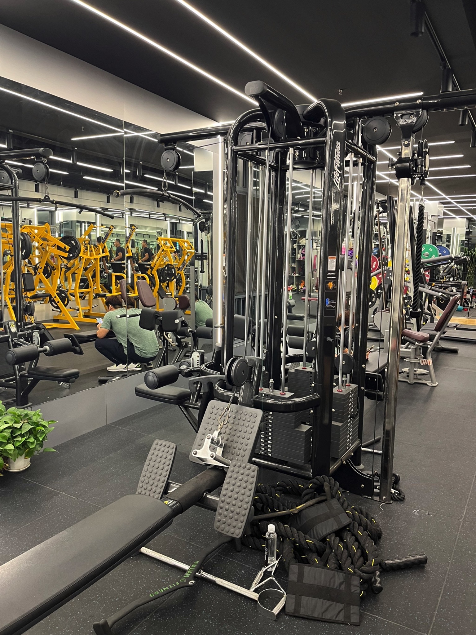 场地封面-魔样健身