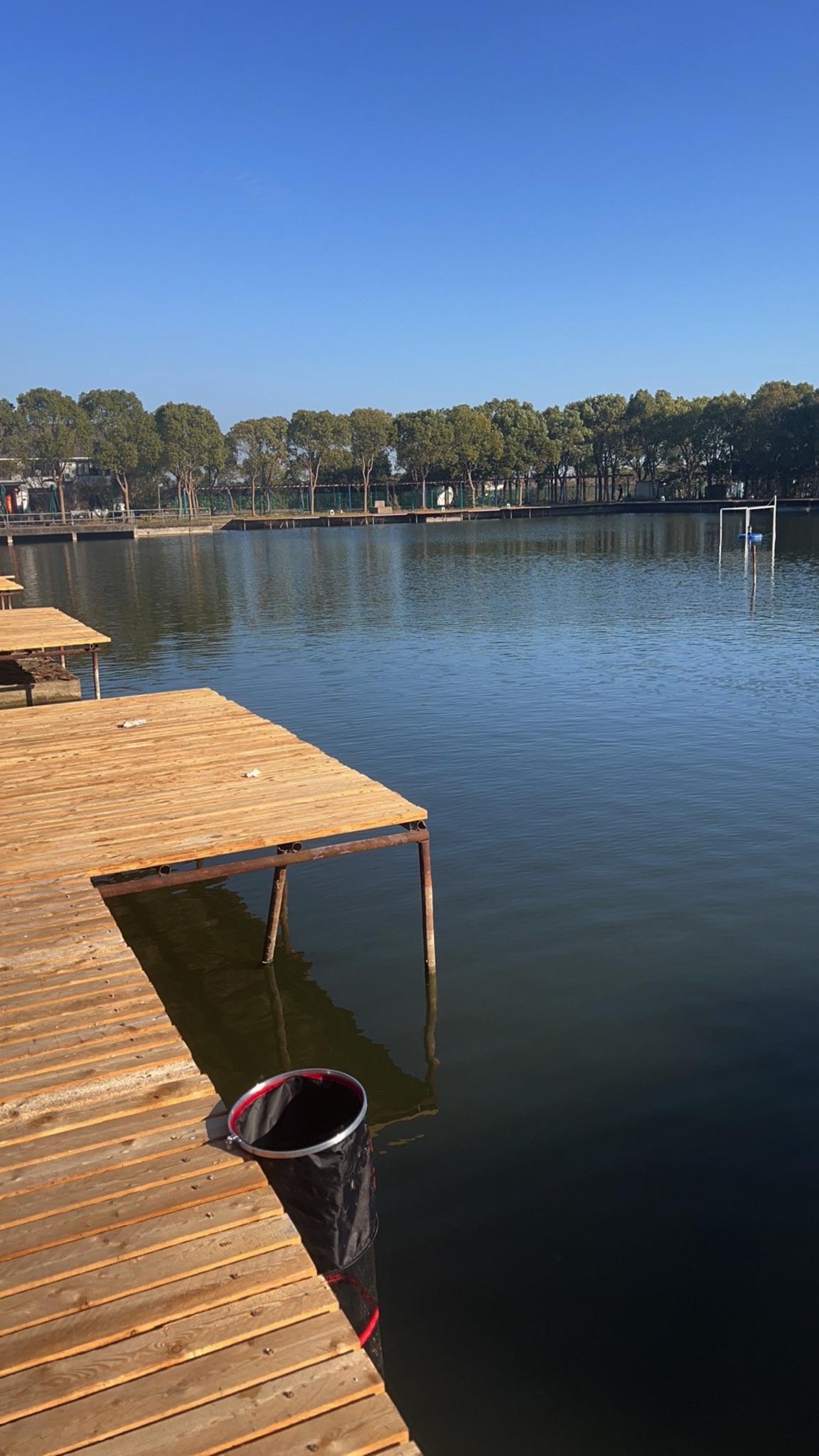 新怡路亚垂钓园