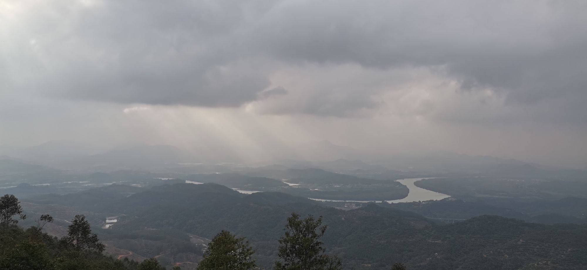 揽胜阁旅行图片 1