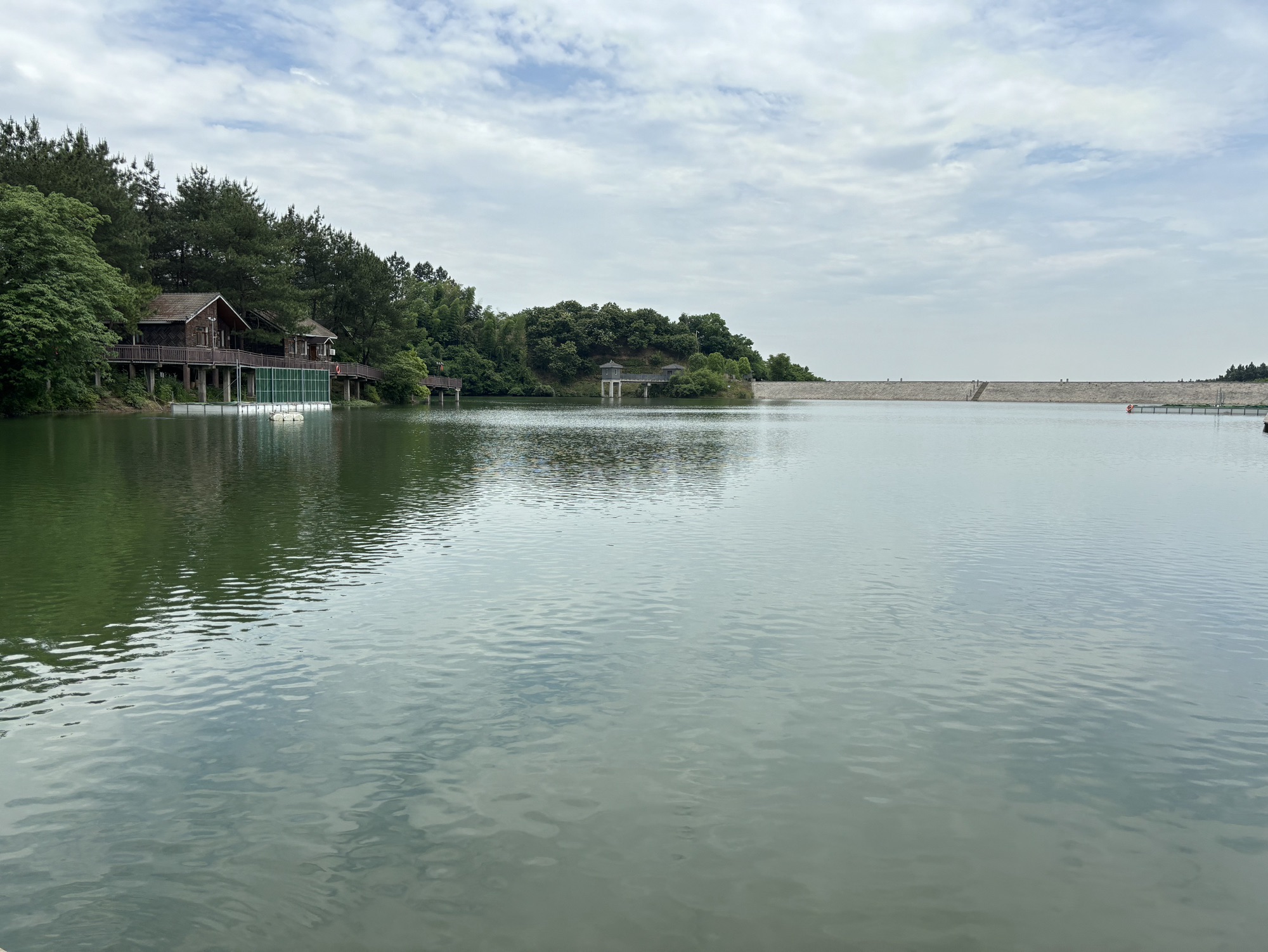 湖州临江仙休闲垂钓基地