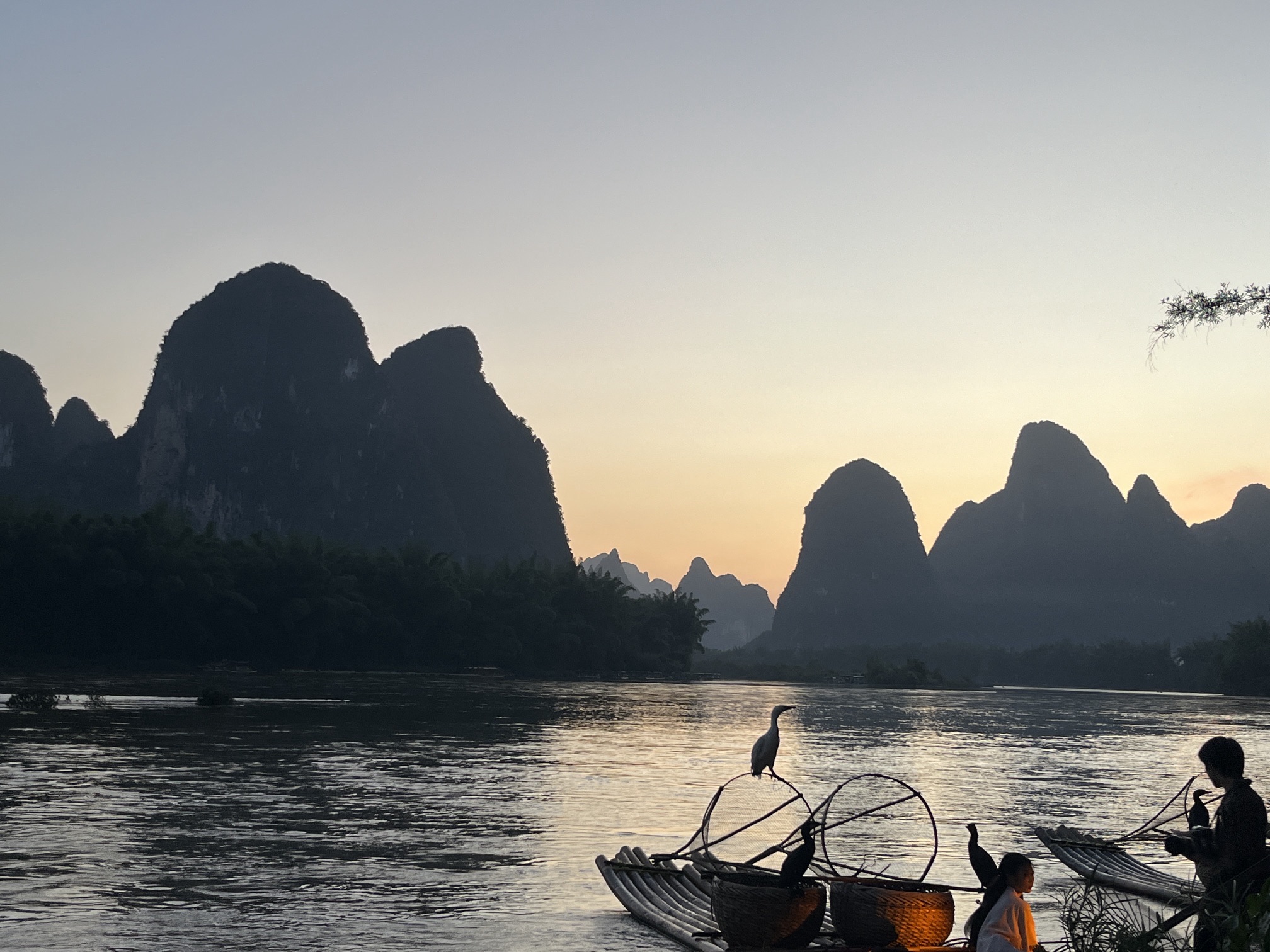 网红鸬鹚老爷爷打卡地旅行图片 2