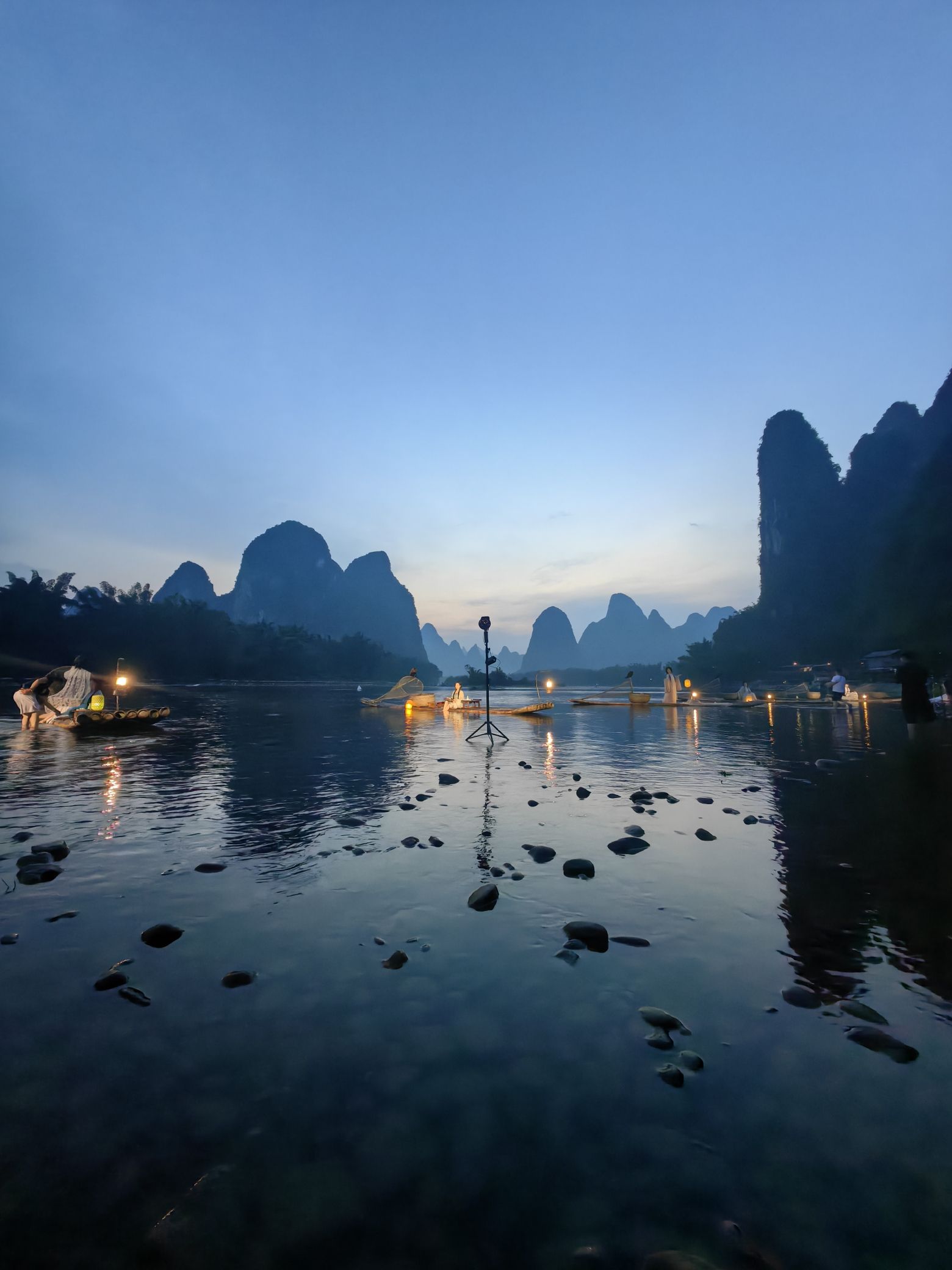 网红鸬鹚老爷爷打卡地旅行图片 1