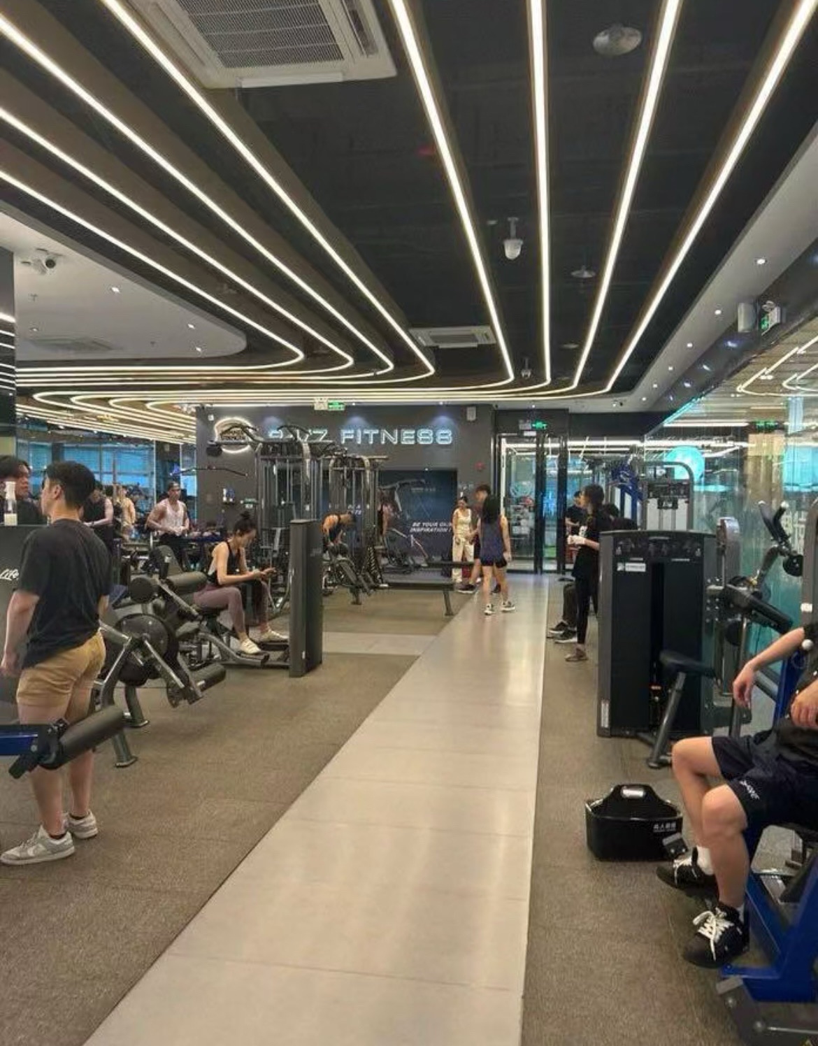 场地封面-24/7 FITNESS(番禺四海城店)