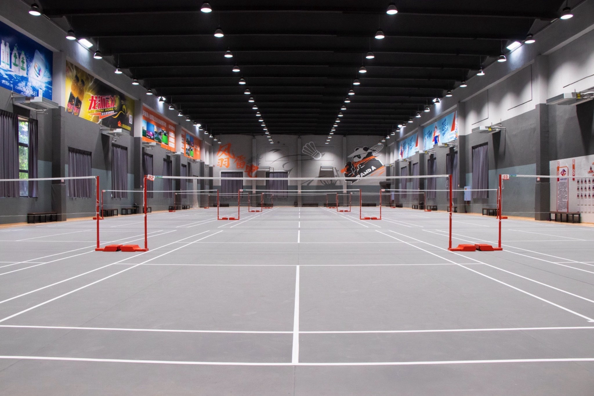 场地封面-光芒体育万象城羽毛球馆
