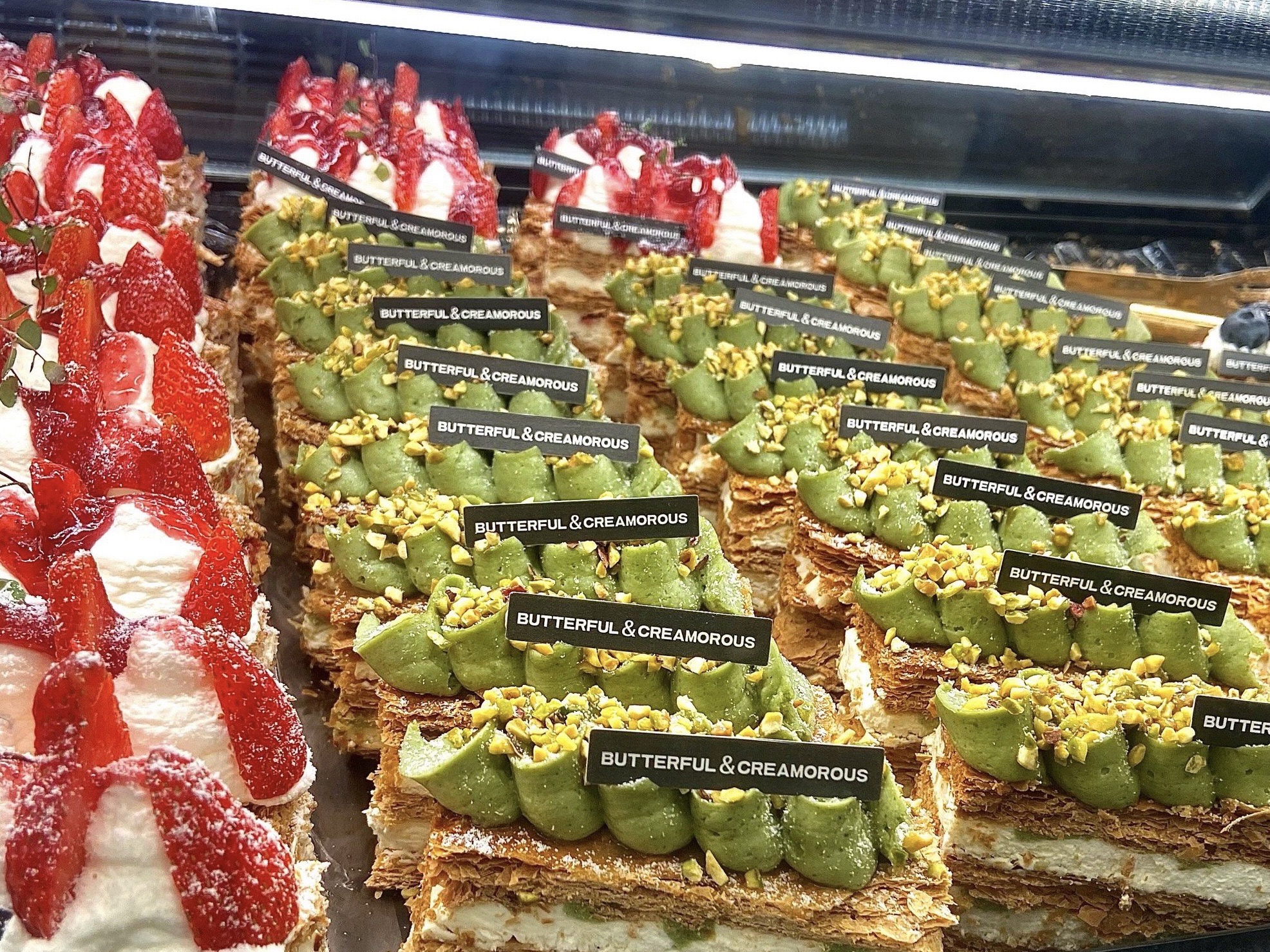 BUTTERFUL&CREAMOROUS 黄油与面包(南京ifc店)