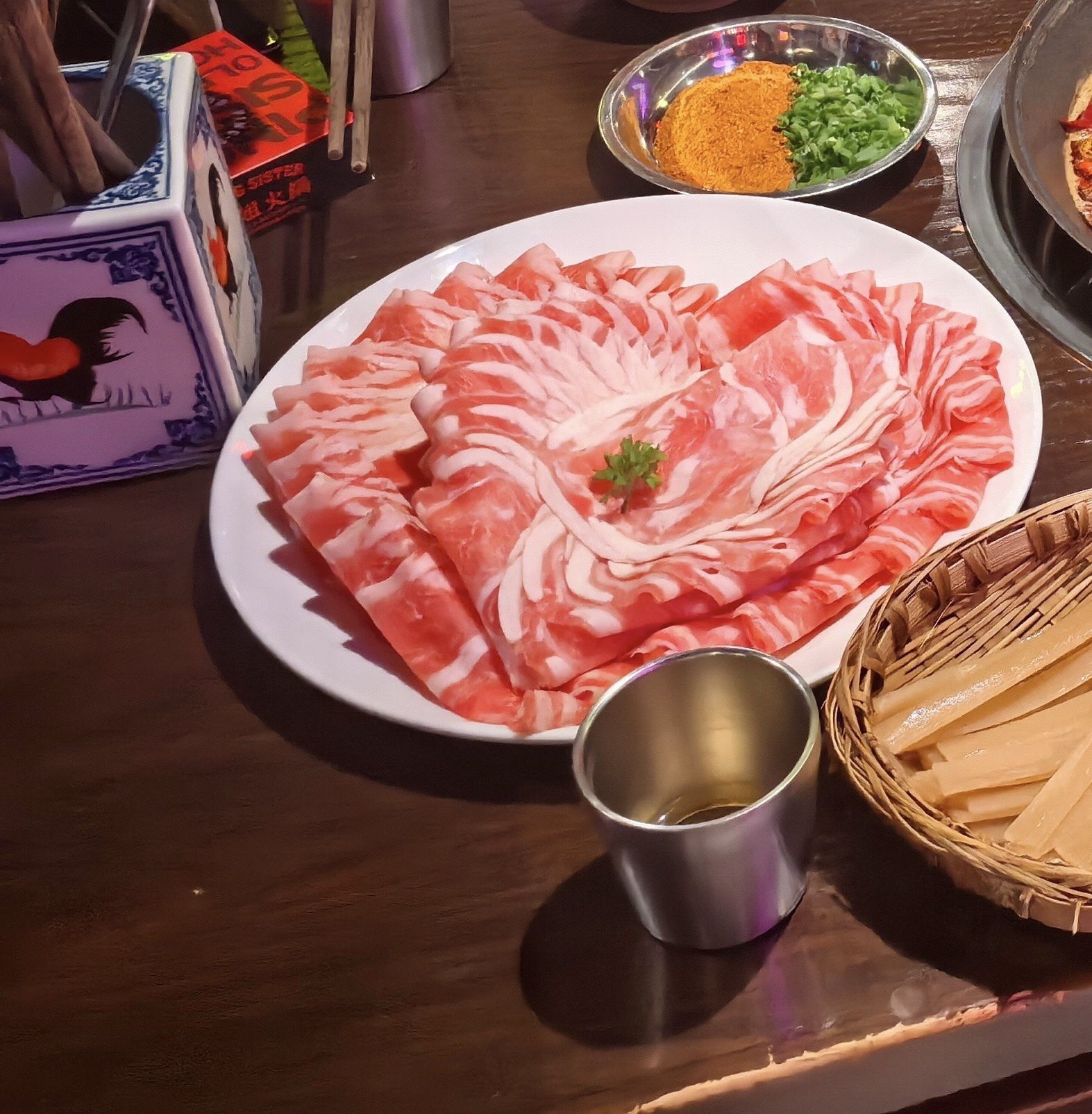 马壮重庆街边老火锅内部环境