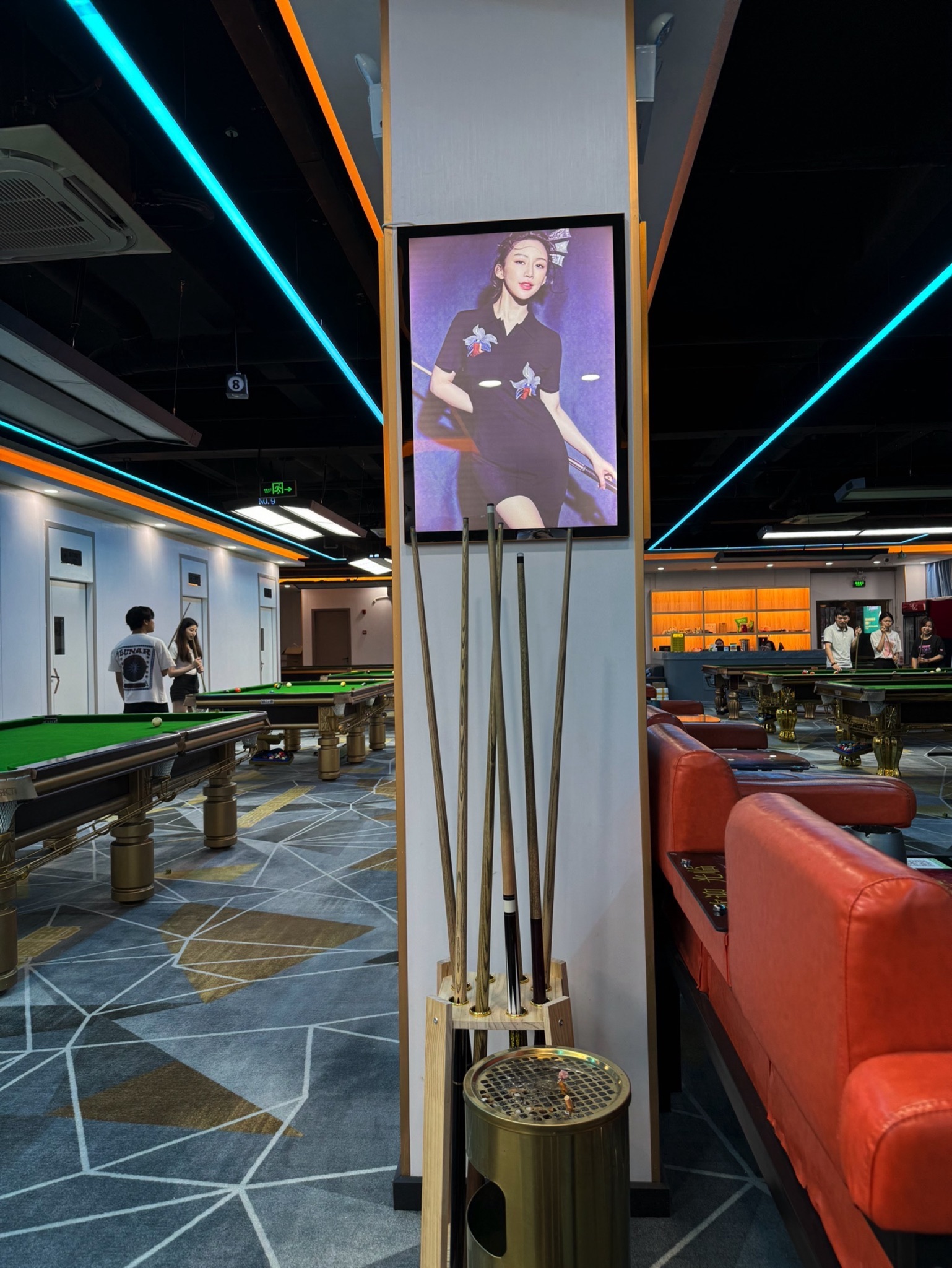 场地封面-金爵桌球棋牌俱乐部(平湖店)