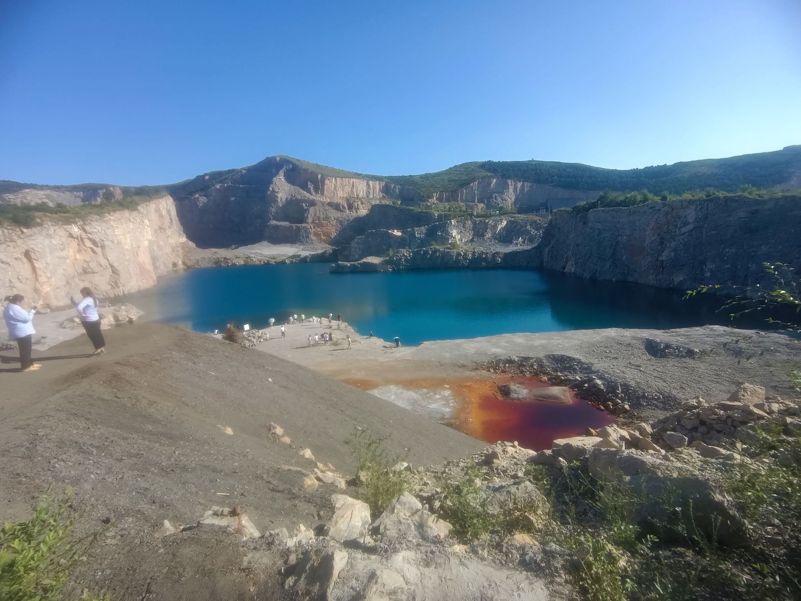 青峰村露天天池旅行图片 1