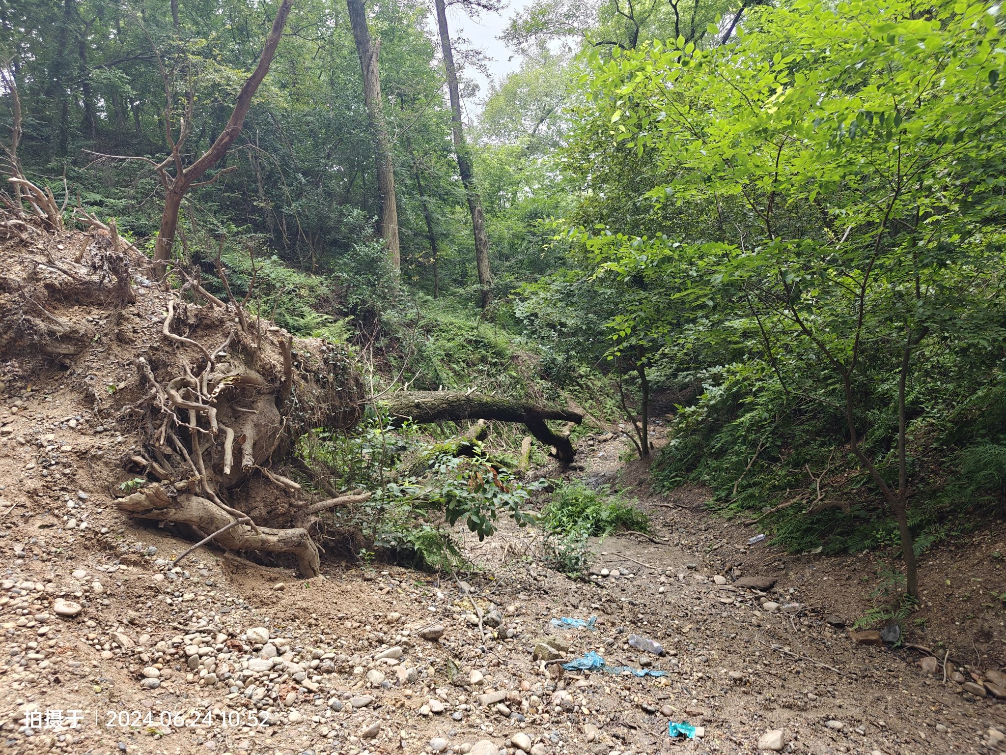 灵岩山玛瑙涧采石遗址旅行图片 2