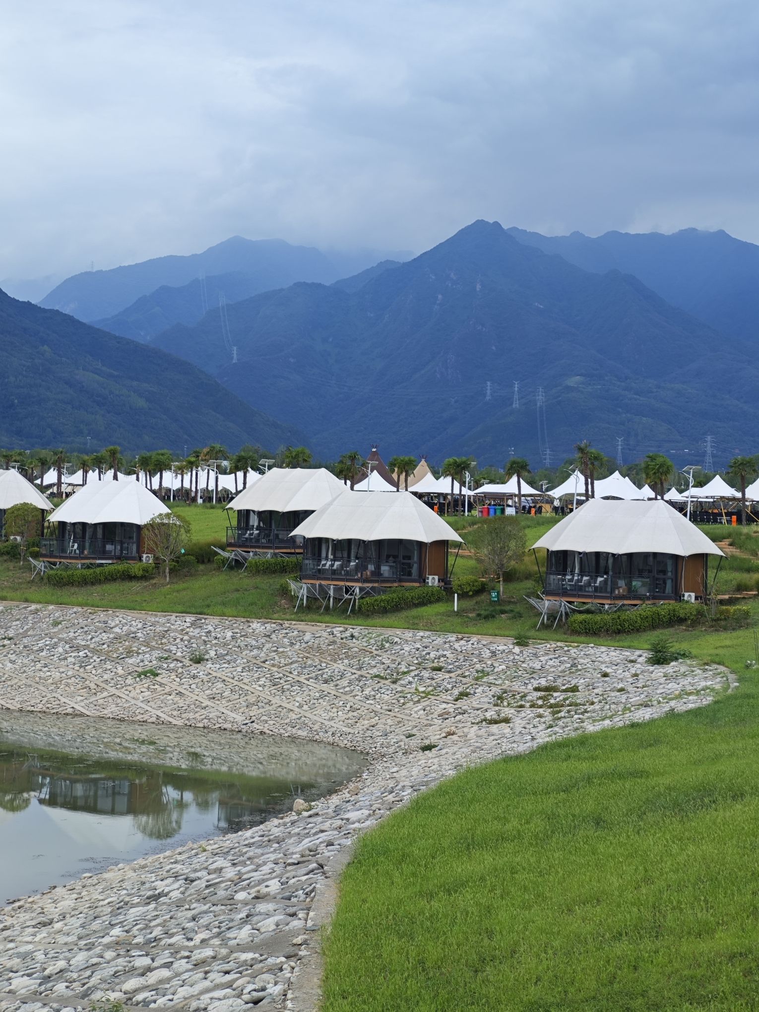 场地封面-星期八露营乐园